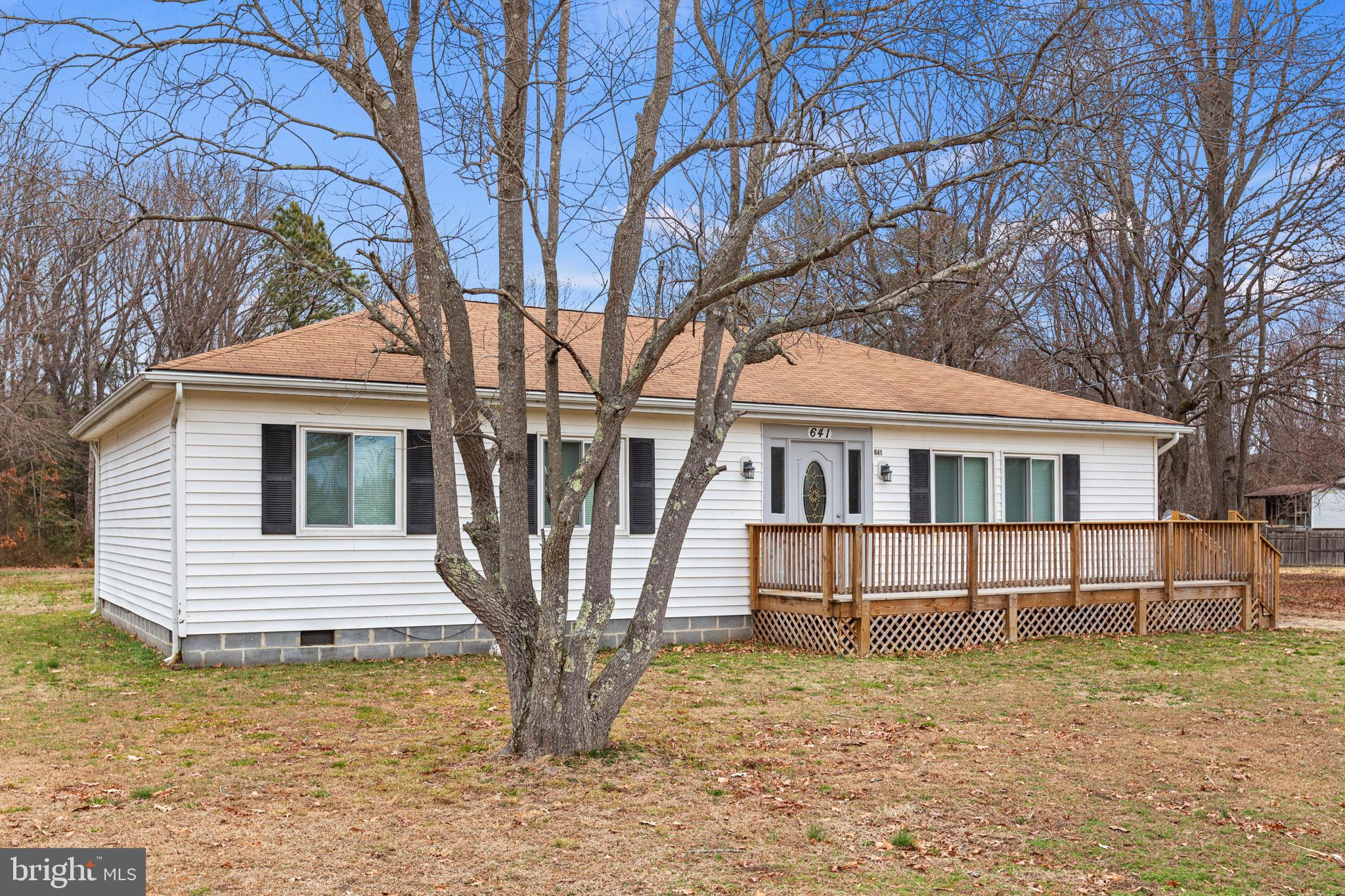 641 HOLLY VISTA DRIVE