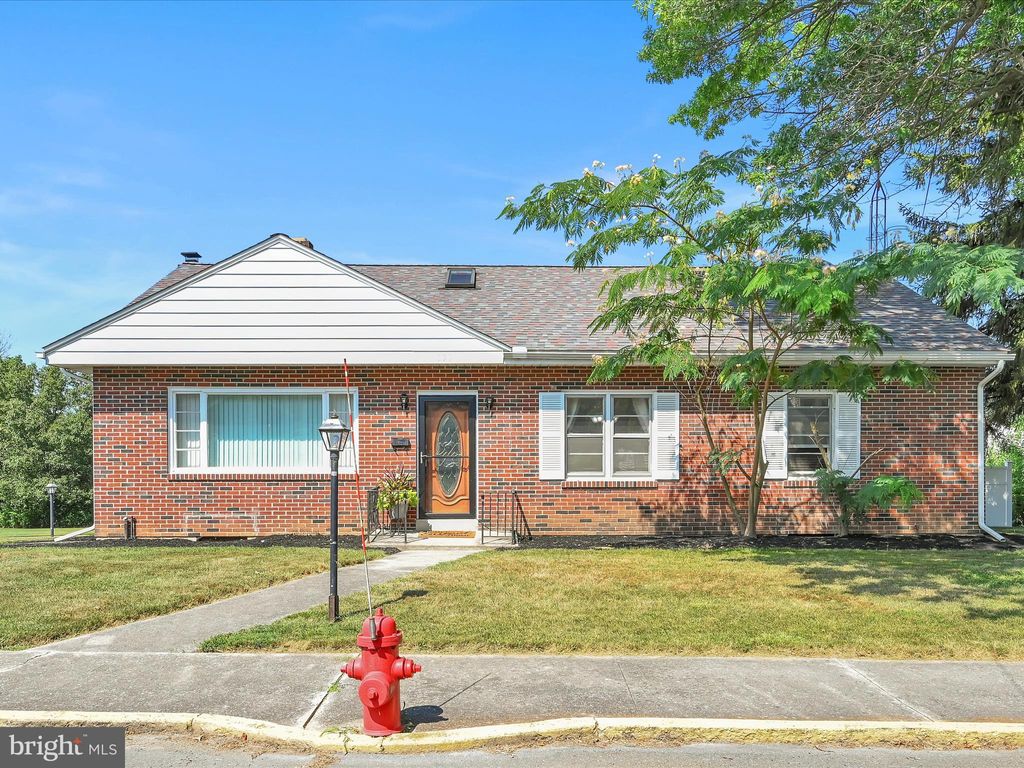 Photo of 130 S 10TH ST, AKRON, PA 17501 (MLS # PALA2037960)