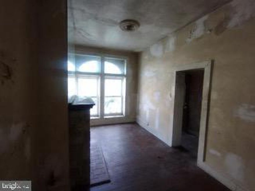 This property offers  3 Bed room 1 -bath with  endless potential for investors looking to renovate and add value.
Buyer pays all closing and recordation fees . Sold strictly as is. Buyer to verify all listing information. anyone wanting to enter the property has to sign the Hold Harmless agreement and email to the listing agent.
 Bring your vision and transform this property into your next successful project!