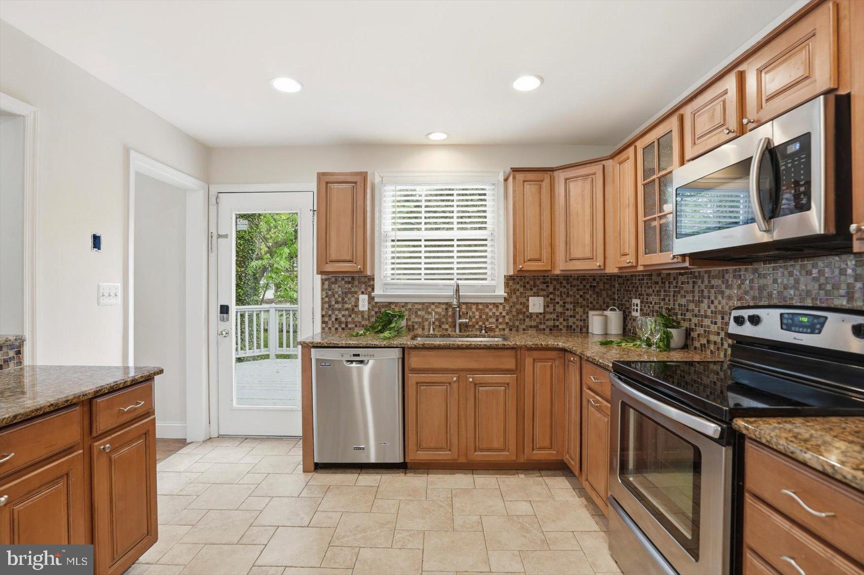 THORNLEIGH - Residential