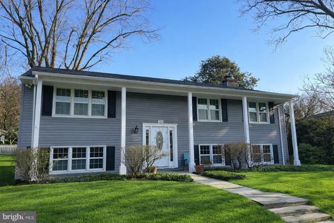 1802 LEADBURN ROAD TOWSON MD 21204