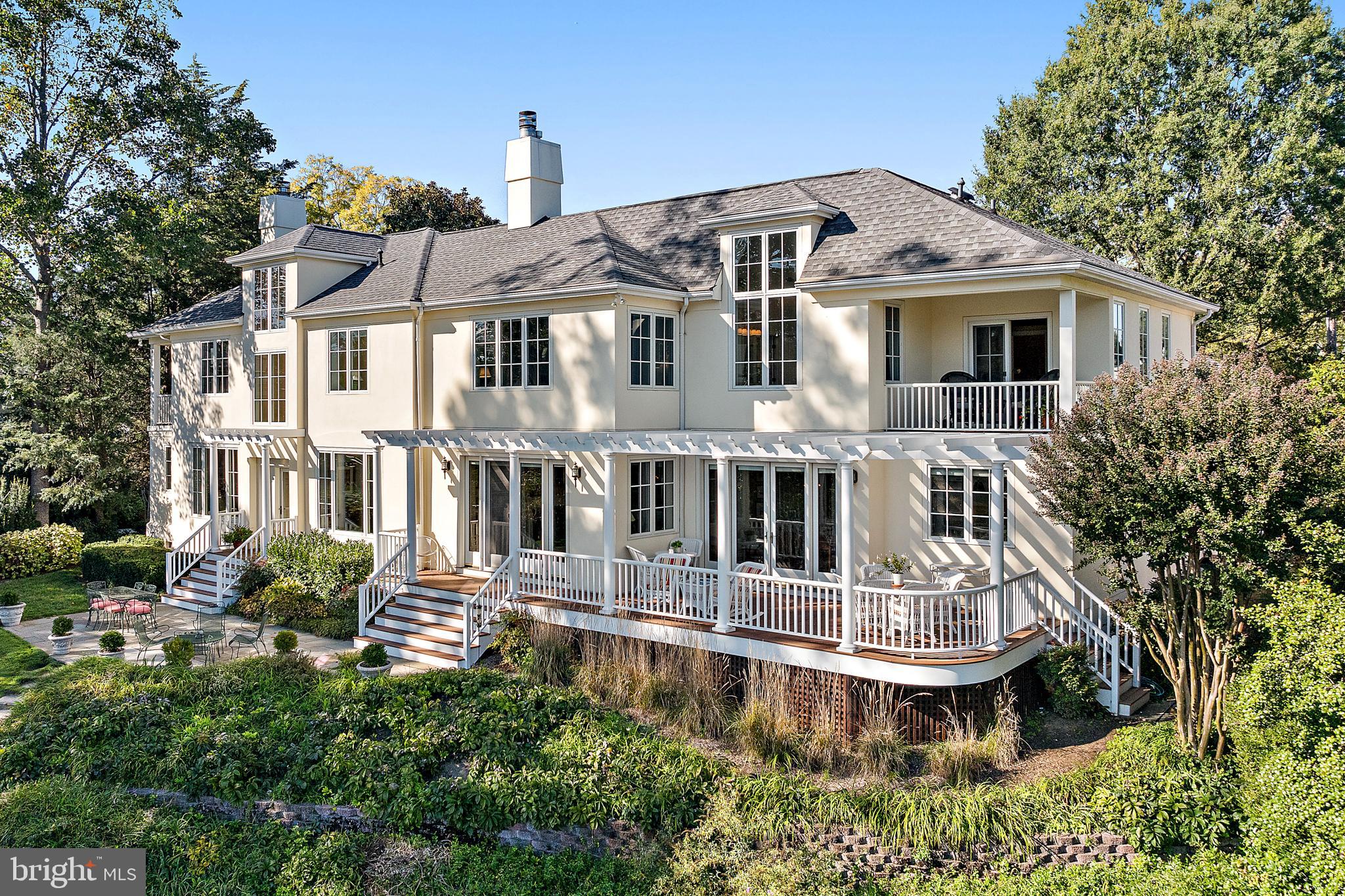 MURRAY HILL - Residential