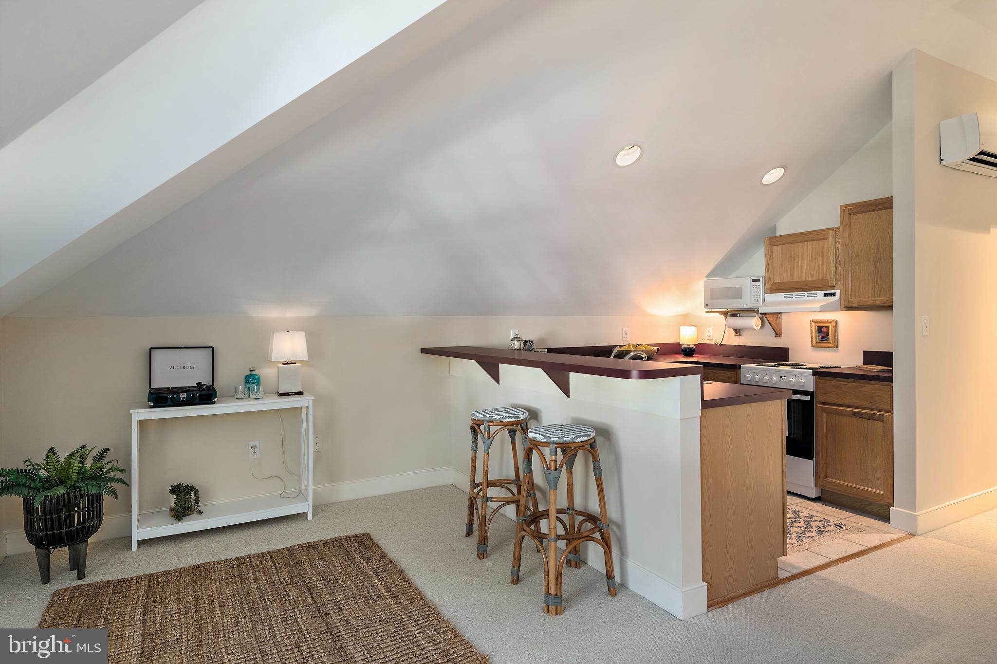MURRAY HILL - Residential