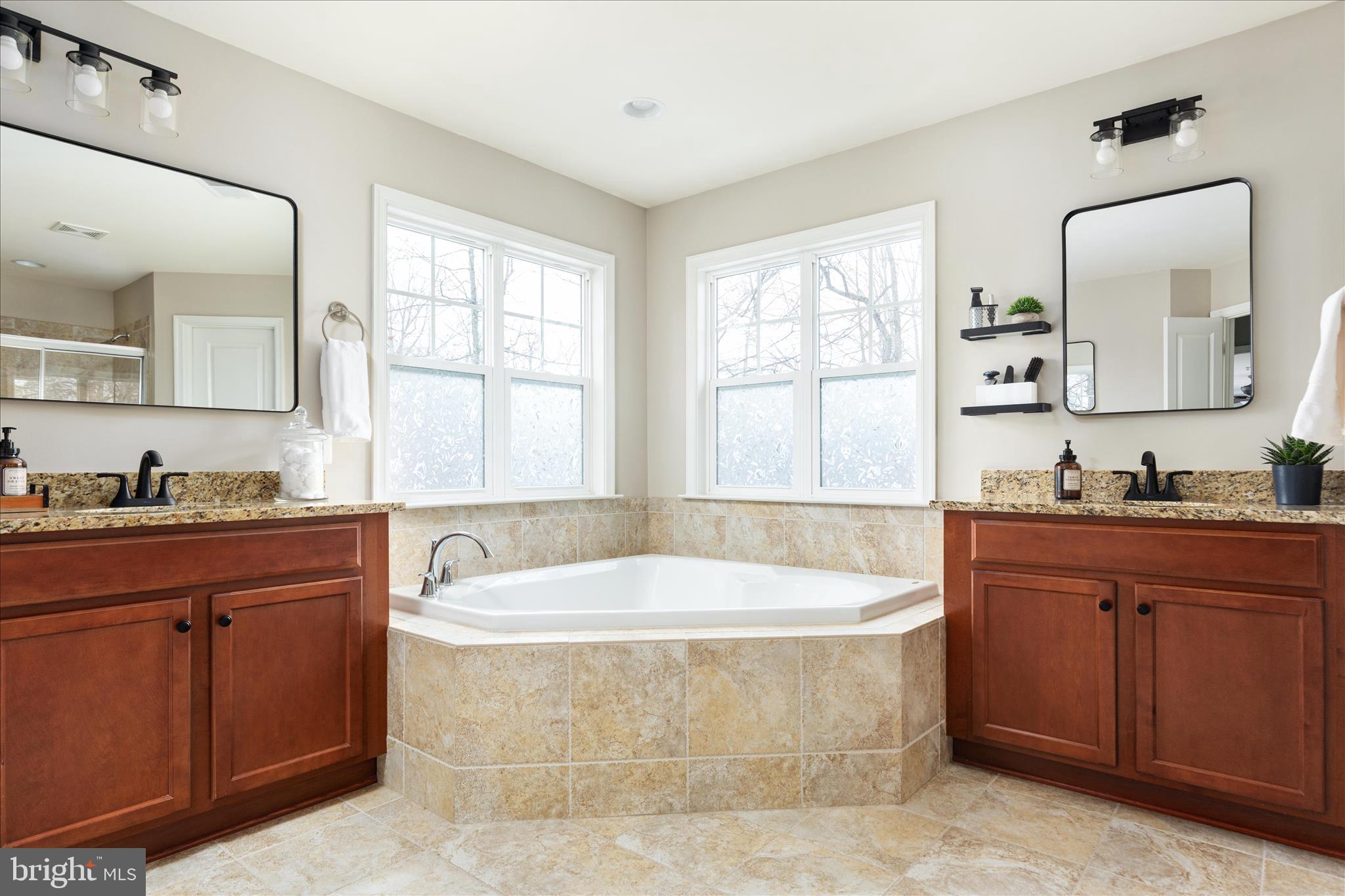 SARANAC - Residential