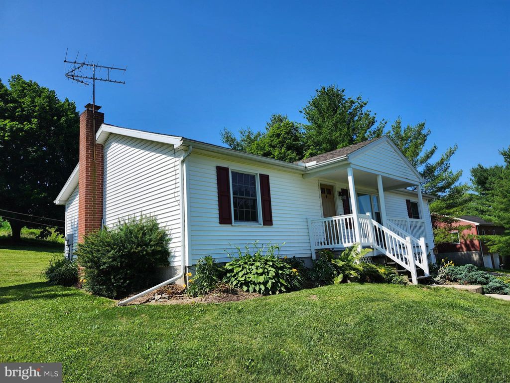Photo of 318 Long Lane, LITITZ, PA 17543 (MLS # PALA2072016)