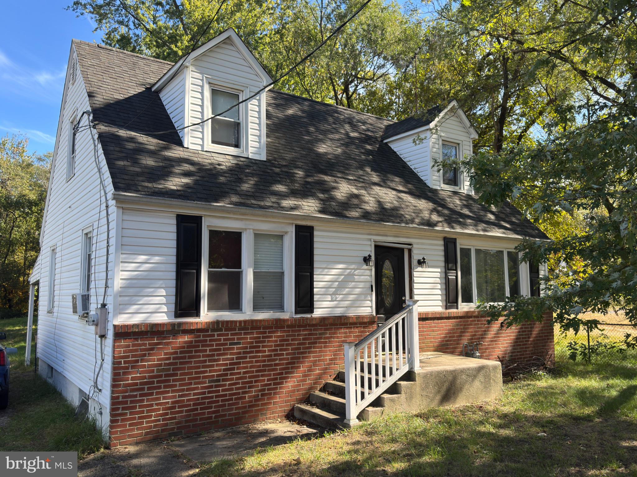 154 W COHAWKIN ROAD