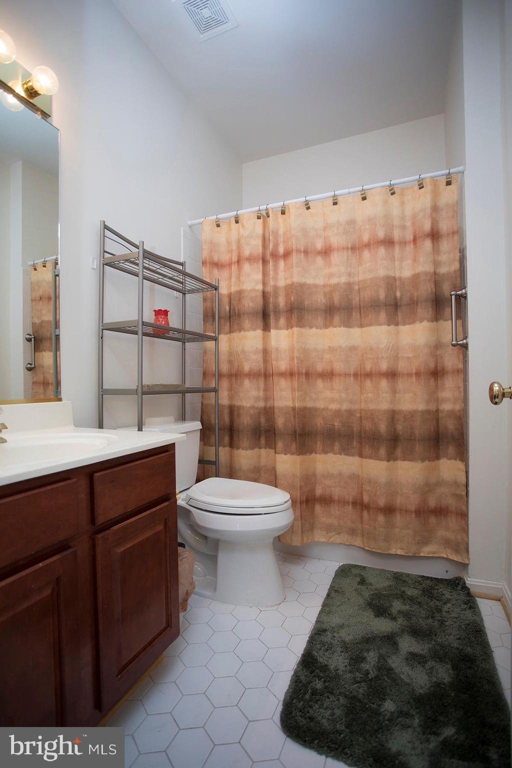 LEE'S HILL TURNBERRY - Residential