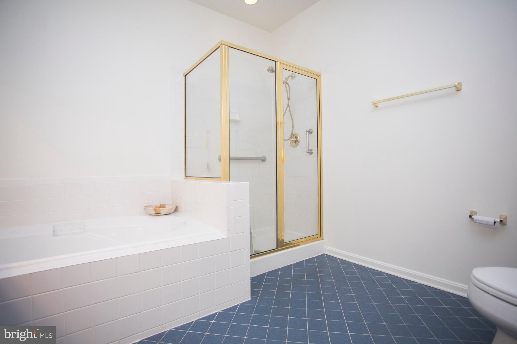 LEE'S HILL TURNBERRY - Residential