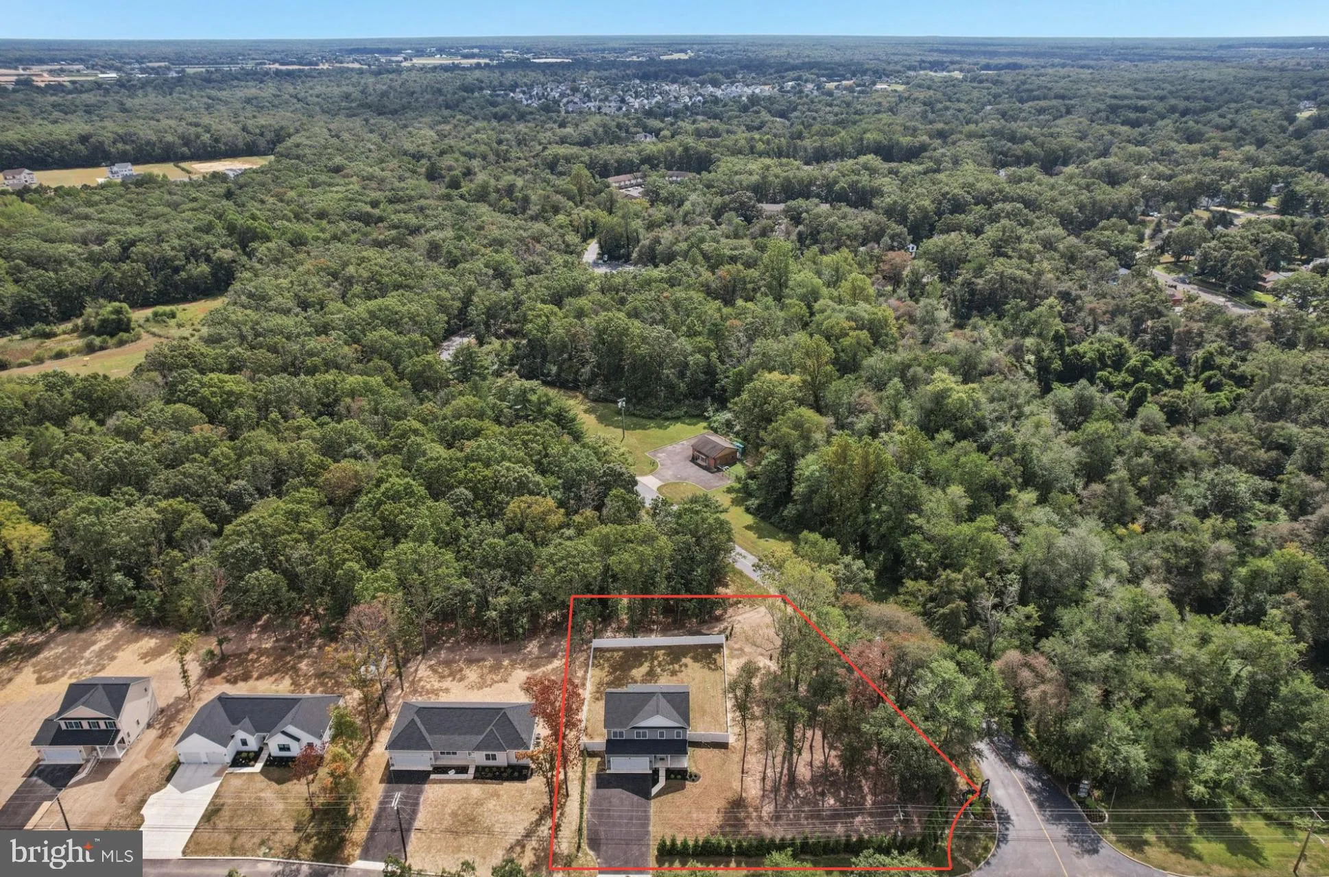 Vineland, New Jersey 08361, United States, 4 Bedrooms Bedrooms, ,3 BathroomsBathrooms,Residential,Pending,204912