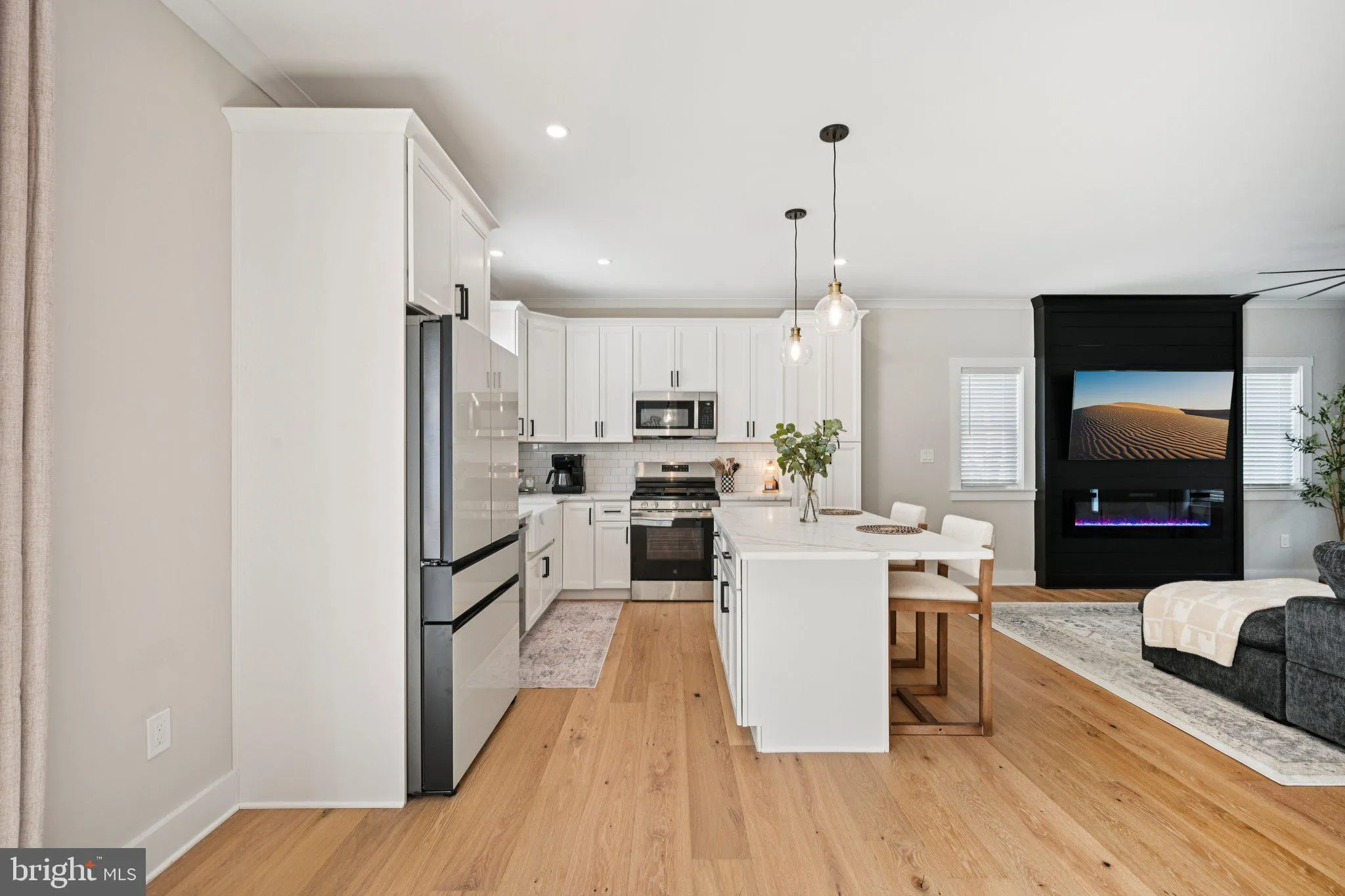 Vineland, New Jersey 08361, United States, 4 Bedrooms Bedrooms, ,3 BathroomsBathrooms,Residential,Pending,204912