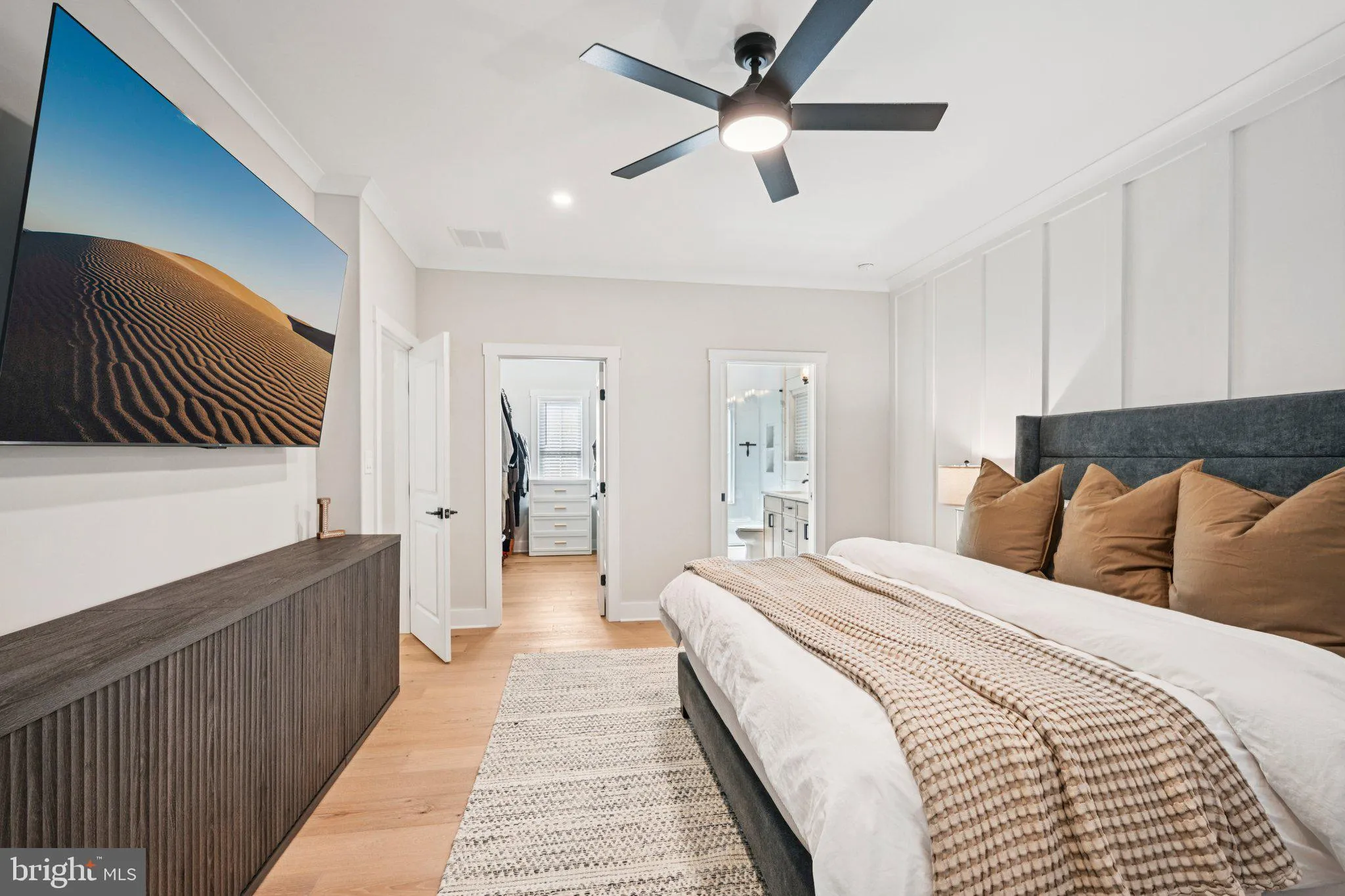 Vineland, New Jersey 08361, United States, 4 Bedrooms Bedrooms, ,3 BathroomsBathrooms,Residential,Pending,204912