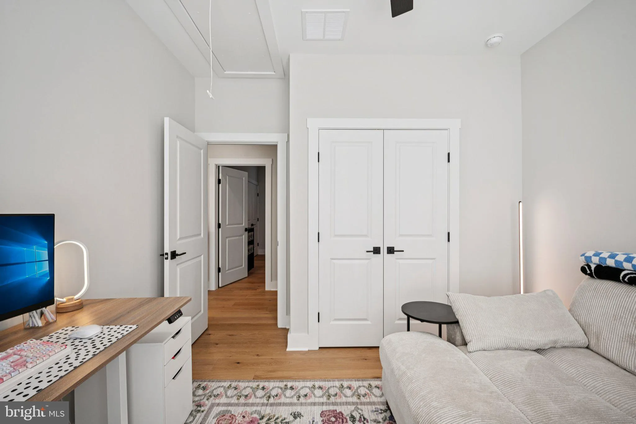 Vineland, New Jersey 08361, United States, 4 Bedrooms Bedrooms, ,3 BathroomsBathrooms,Residential,Pending,204912