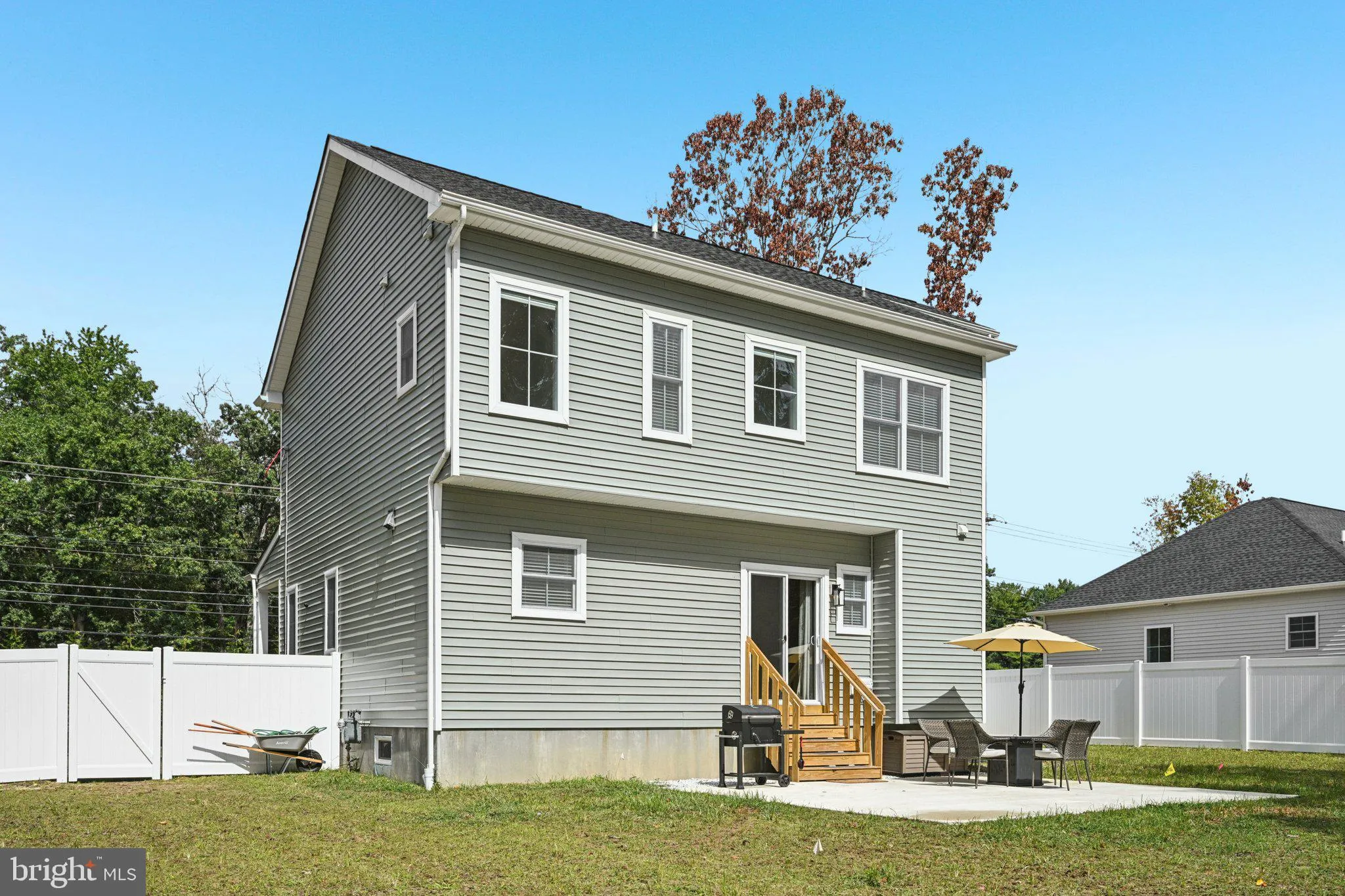 Vineland, New Jersey 08361, United States, 4 Bedrooms Bedrooms, ,3 BathroomsBathrooms,Residential,Pending,204912