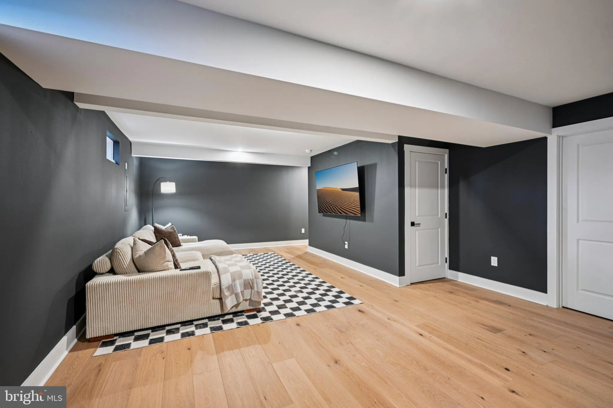 Vineland, New Jersey 08361, United States, 4 Bedrooms Bedrooms, ,3 BathroomsBathrooms,Residential,Pending,204912