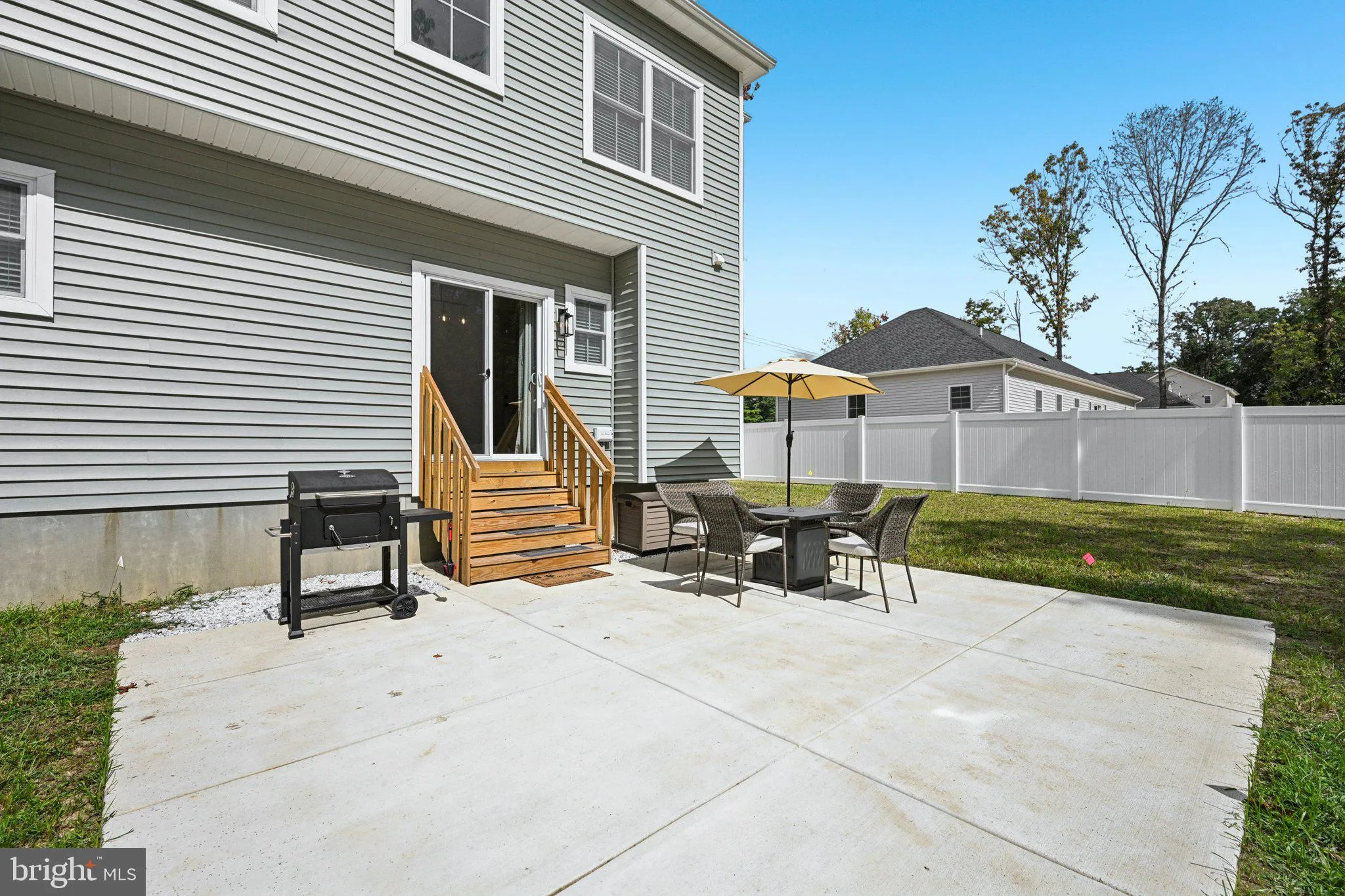 Vineland, New Jersey 08361, United States, 4 Bedrooms Bedrooms, ,3 BathroomsBathrooms,Residential,Pending,204912