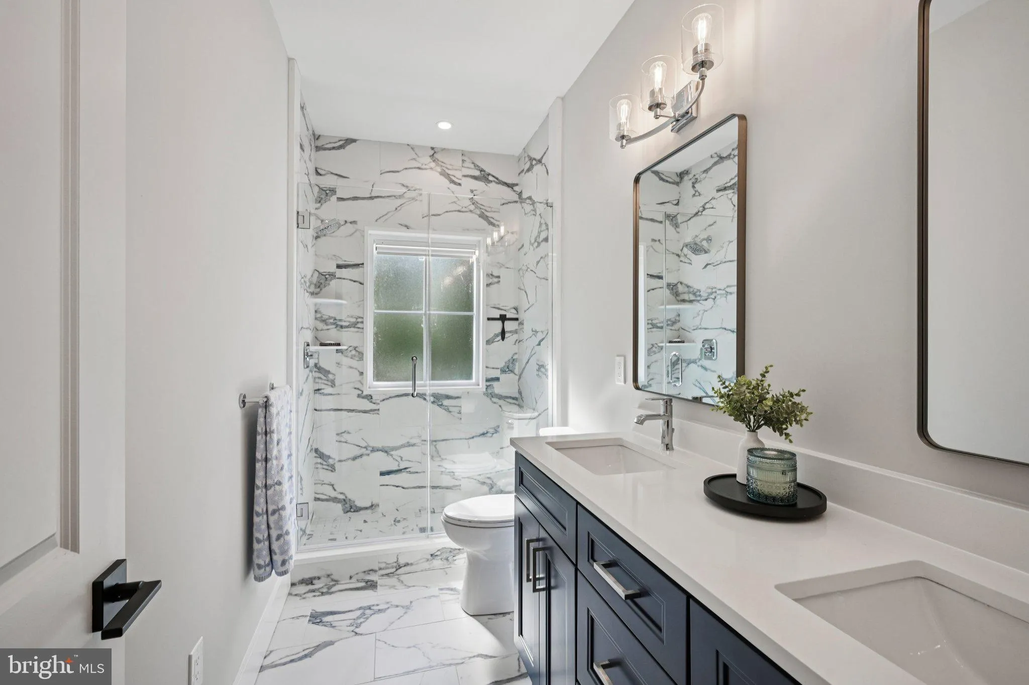 Vineland, New Jersey 08361, United States, 4 Bedrooms Bedrooms, ,3 BathroomsBathrooms,Residential,Pending,204912