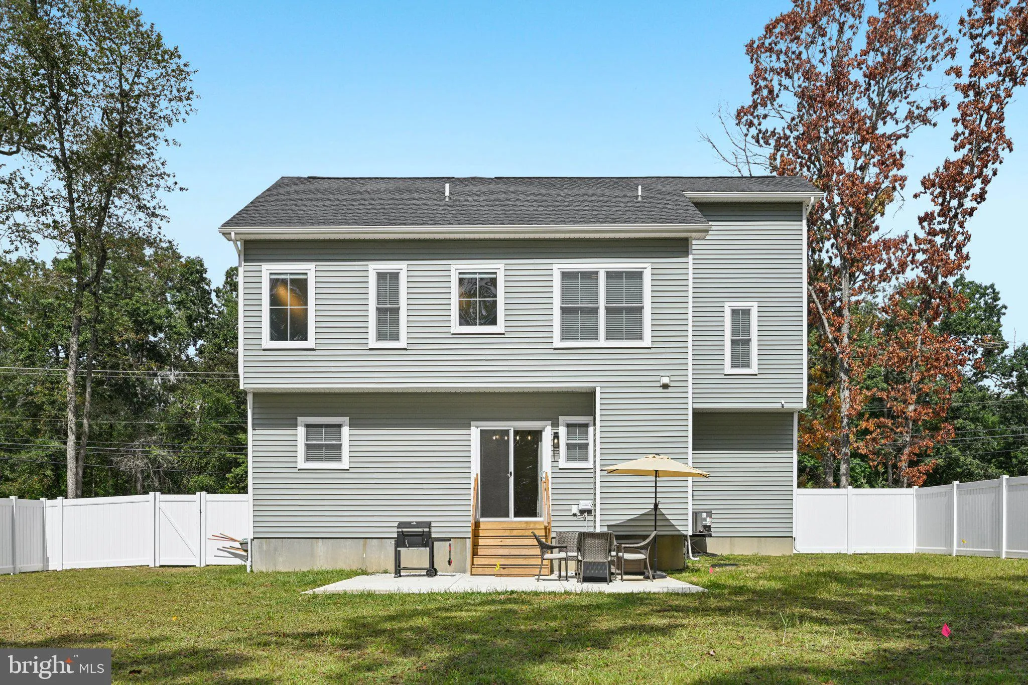 Vineland, New Jersey 08361, United States, 4 Bedrooms Bedrooms, ,3 BathroomsBathrooms,Residential,Pending,204912