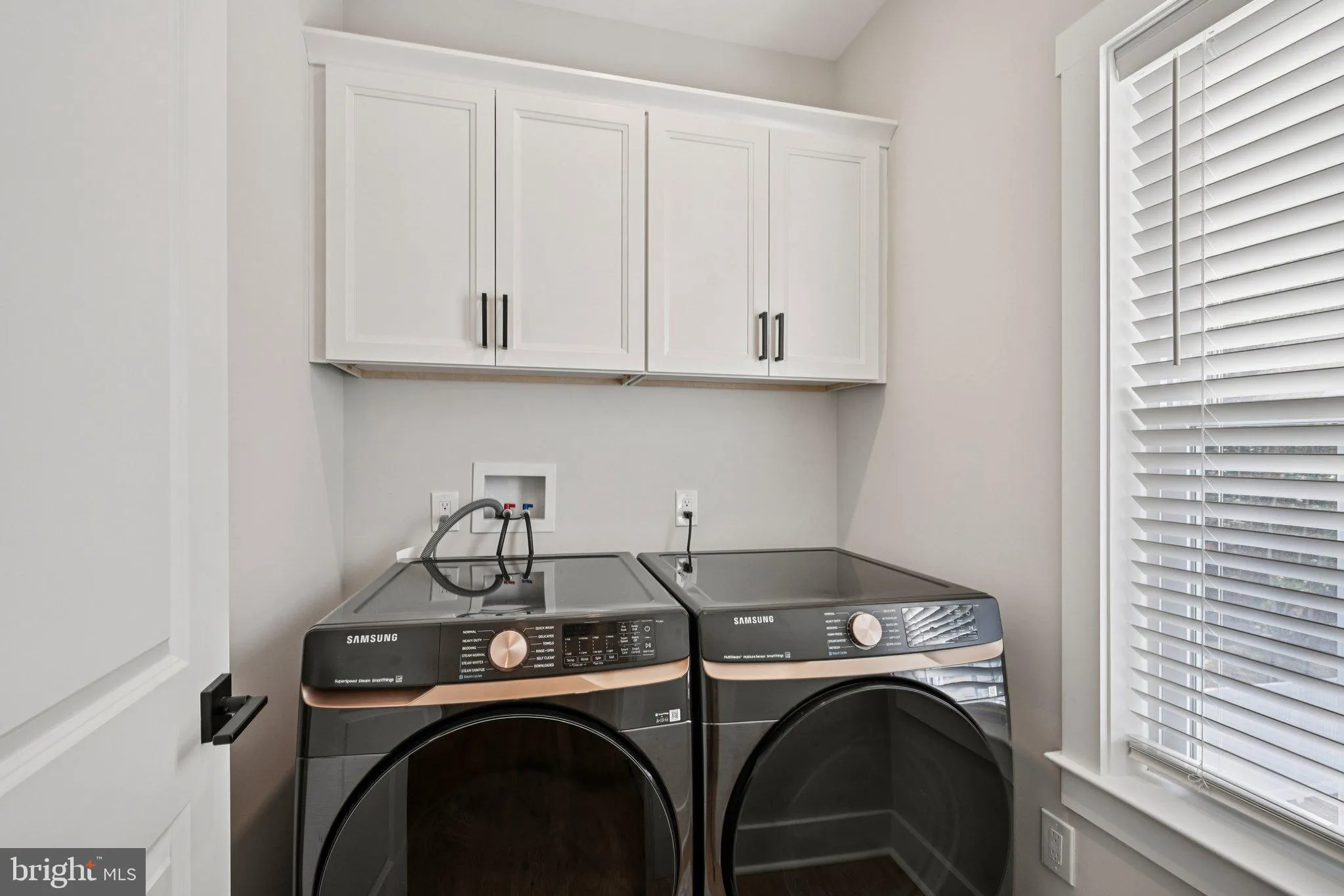 Vineland, New Jersey 08361, United States, 4 Bedrooms Bedrooms, ,3 BathroomsBathrooms,Residential,Pending,204912