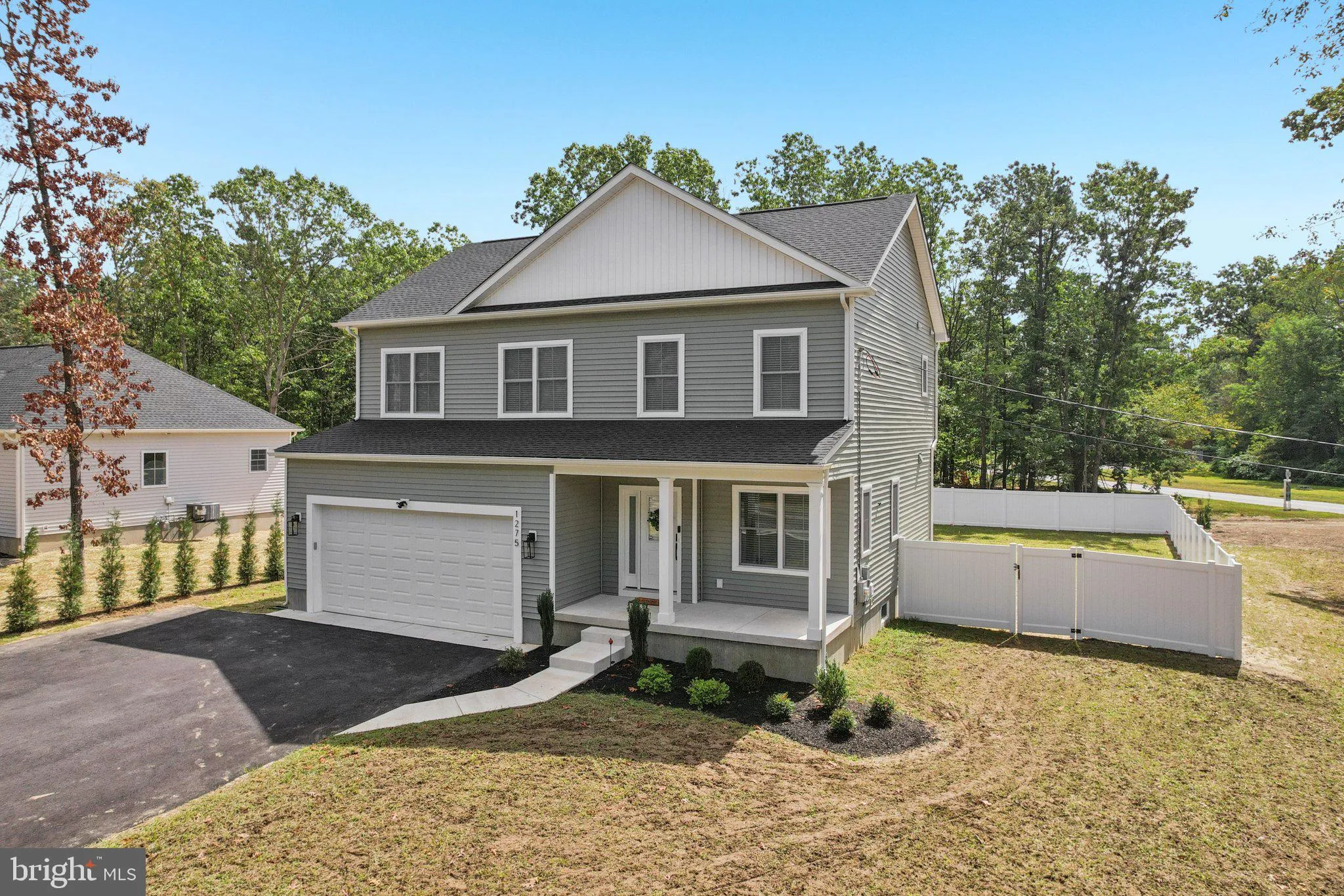 Vineland, New Jersey 08361, United States, 4 Bedrooms Bedrooms, ,3 BathroomsBathrooms,Residential,Pending,204912