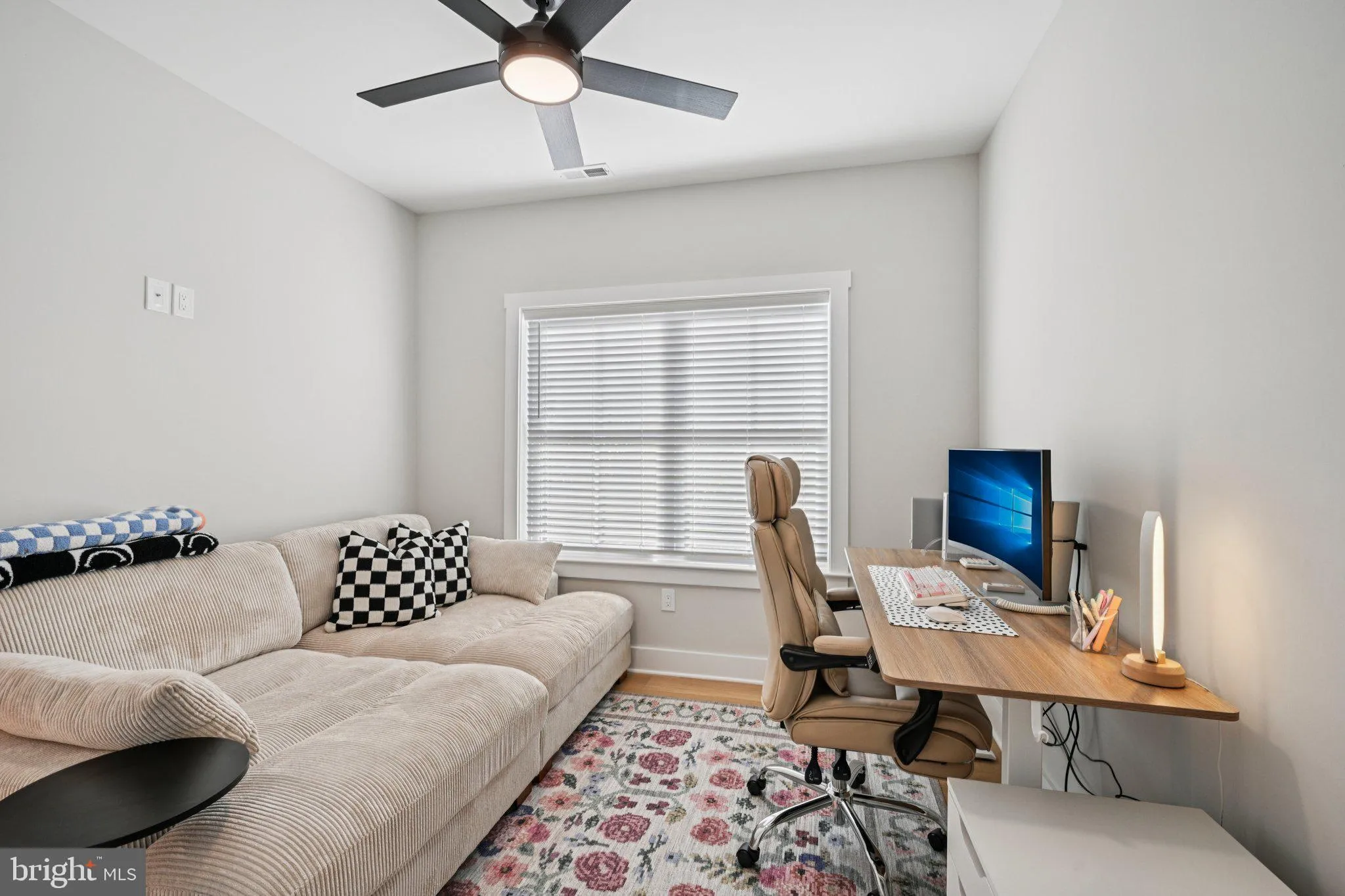 Vineland, New Jersey 08361, United States, 4 Bedrooms Bedrooms, ,3 BathroomsBathrooms,Residential,Pending,204912