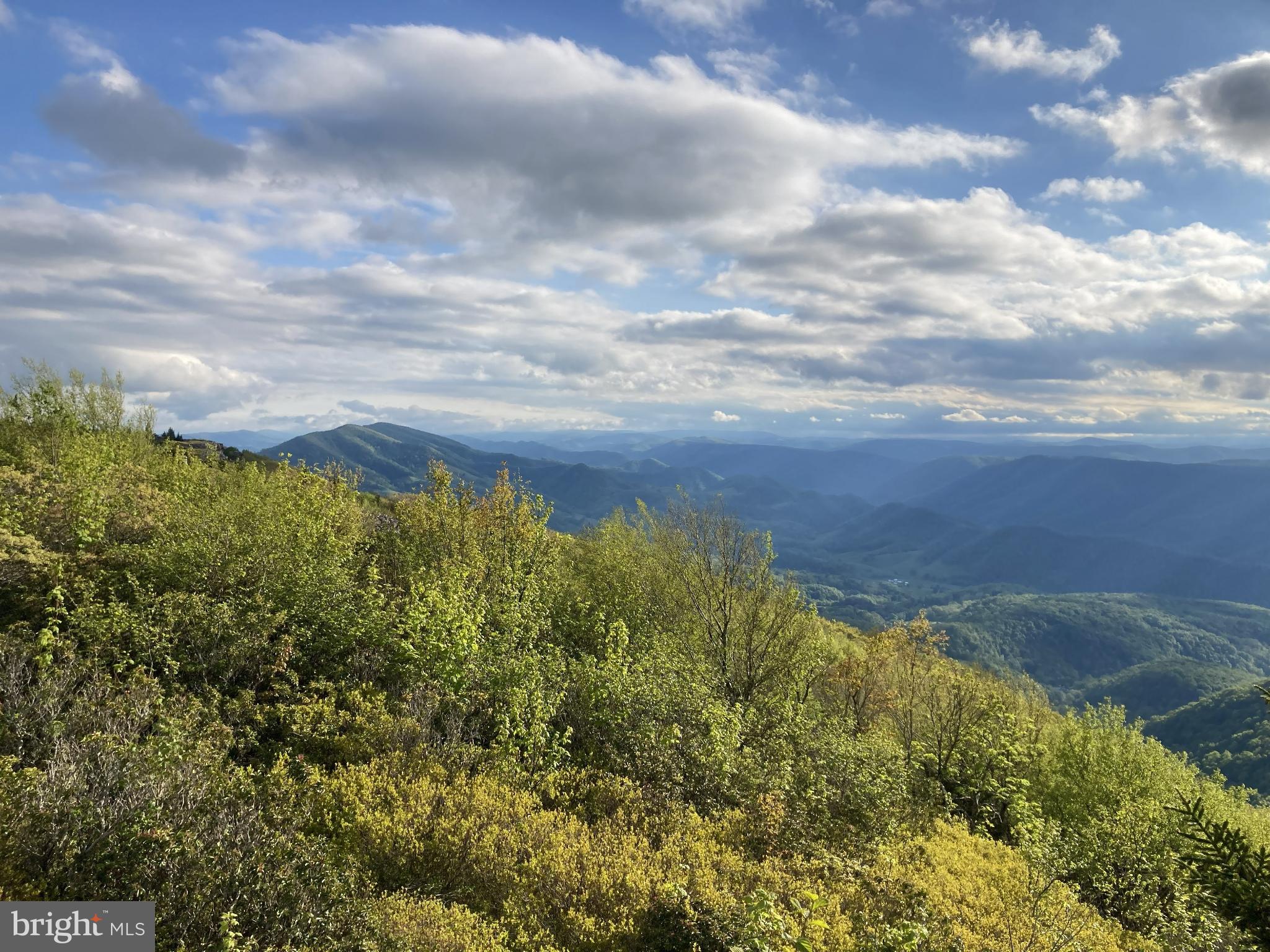 KILE KNOB - Residential