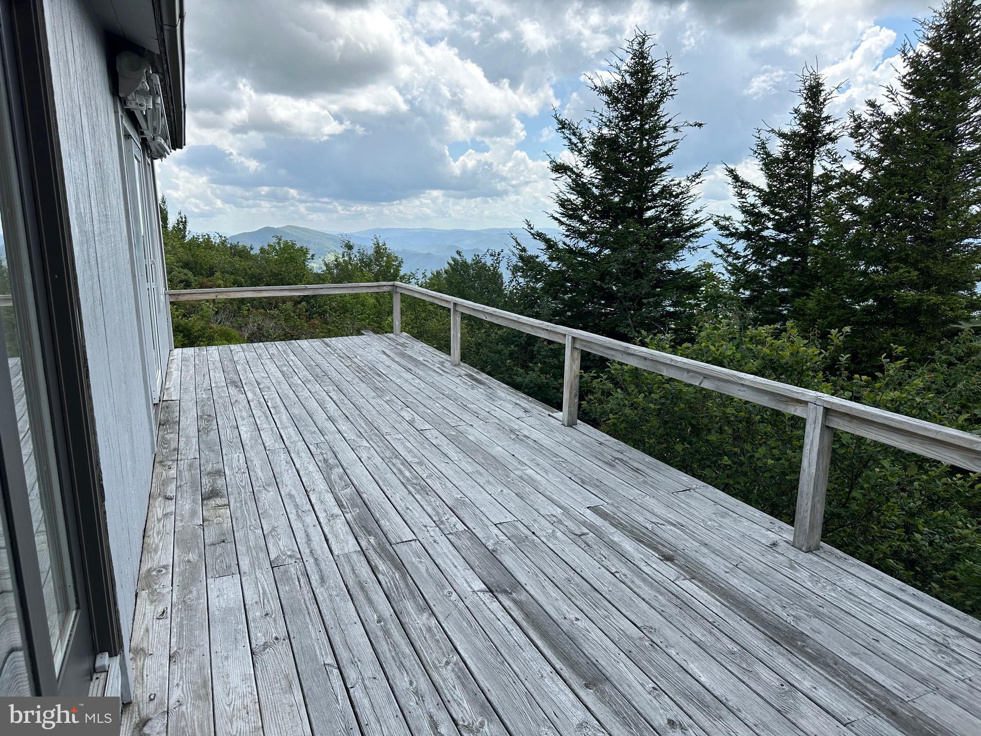 KILE KNOB - Residential