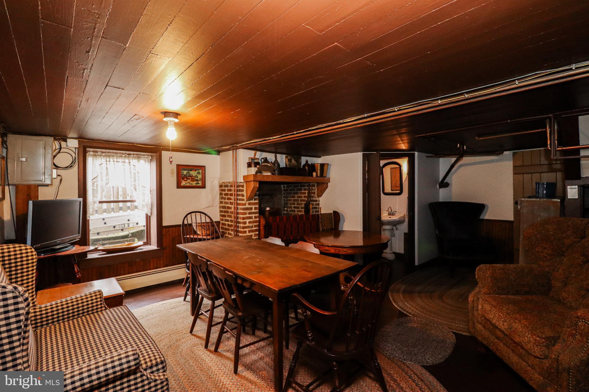 MANCHESTER TWP - Residential