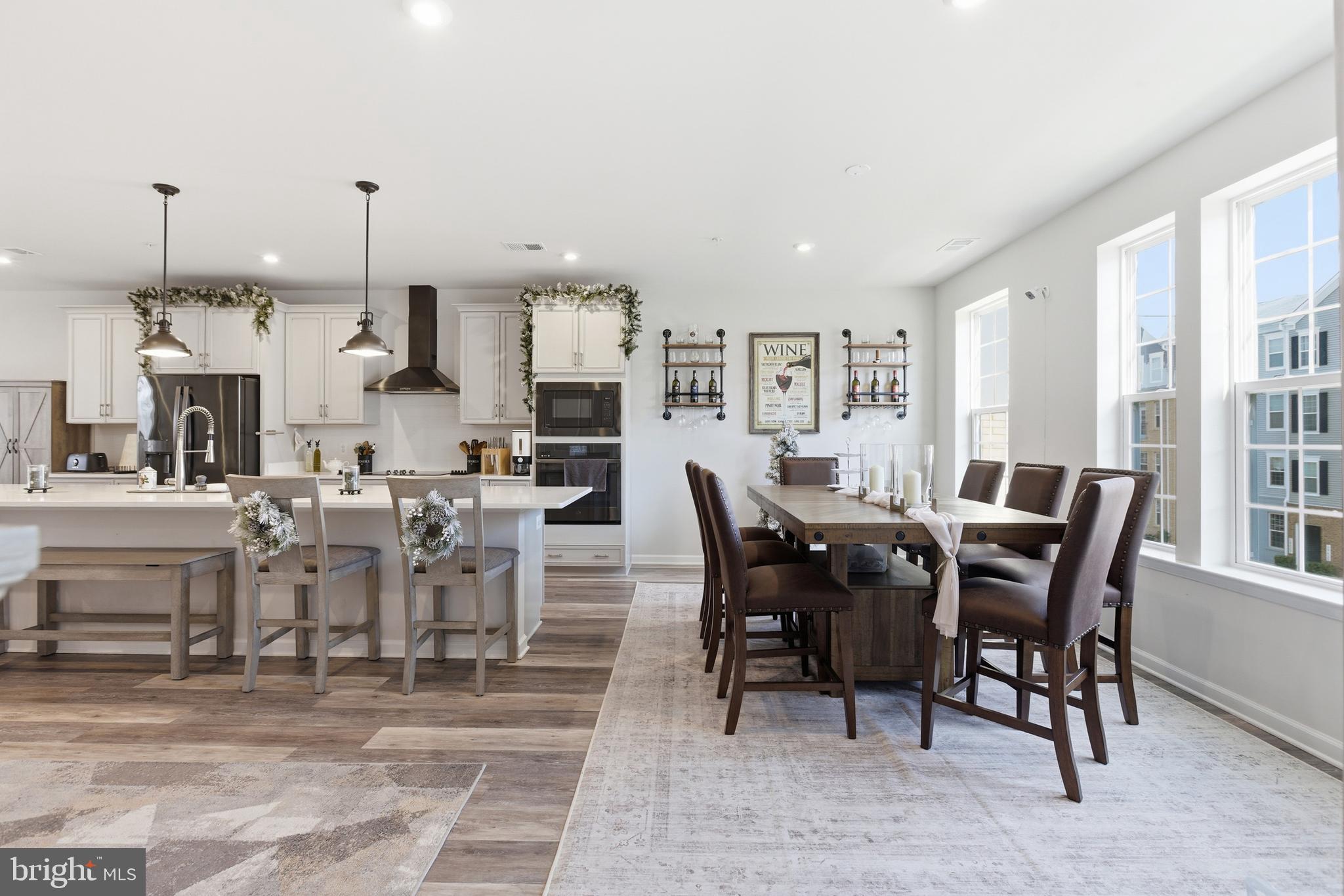 GLENN DALE COMMONS - Residential