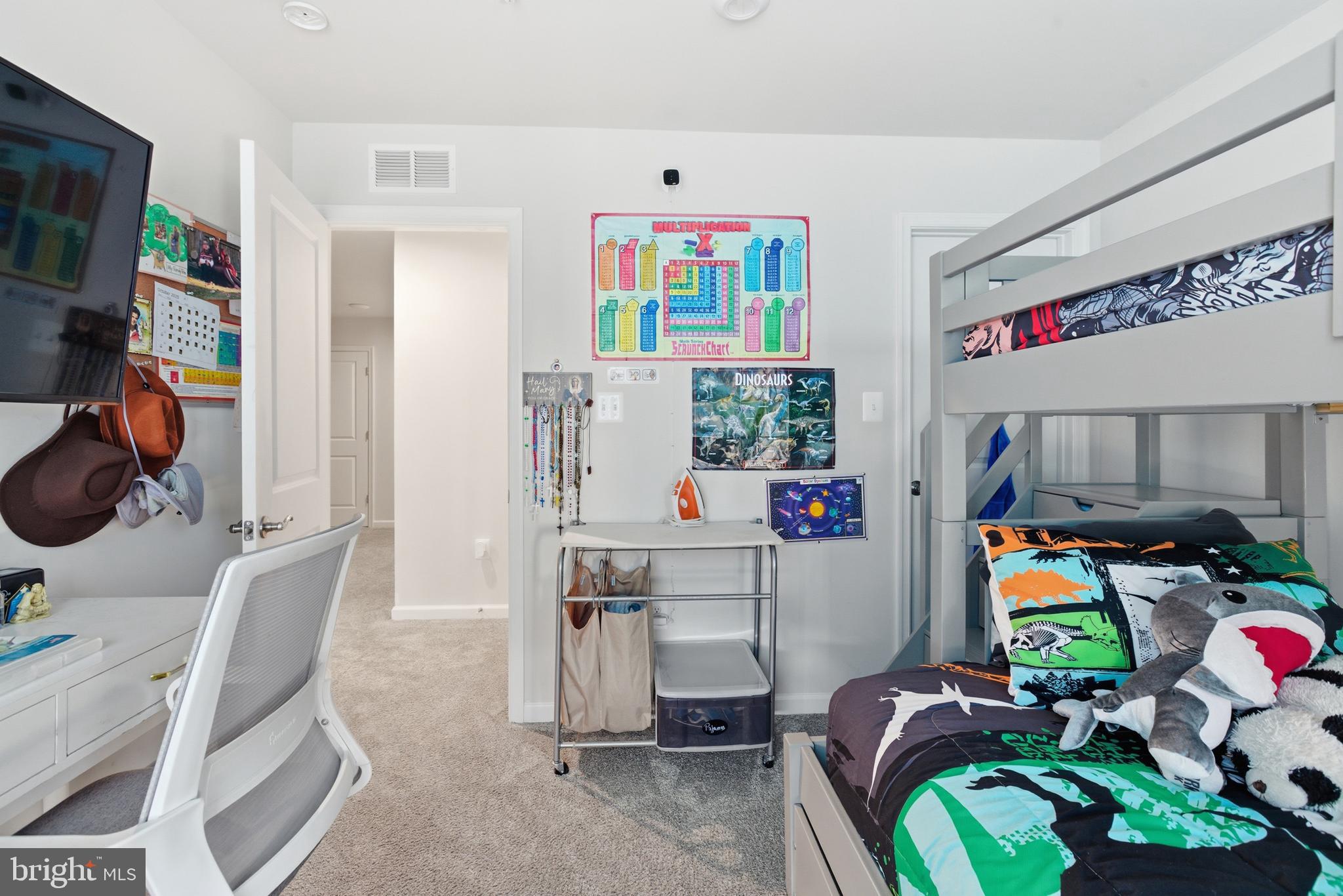 GLENN DALE COMMONS - Residential