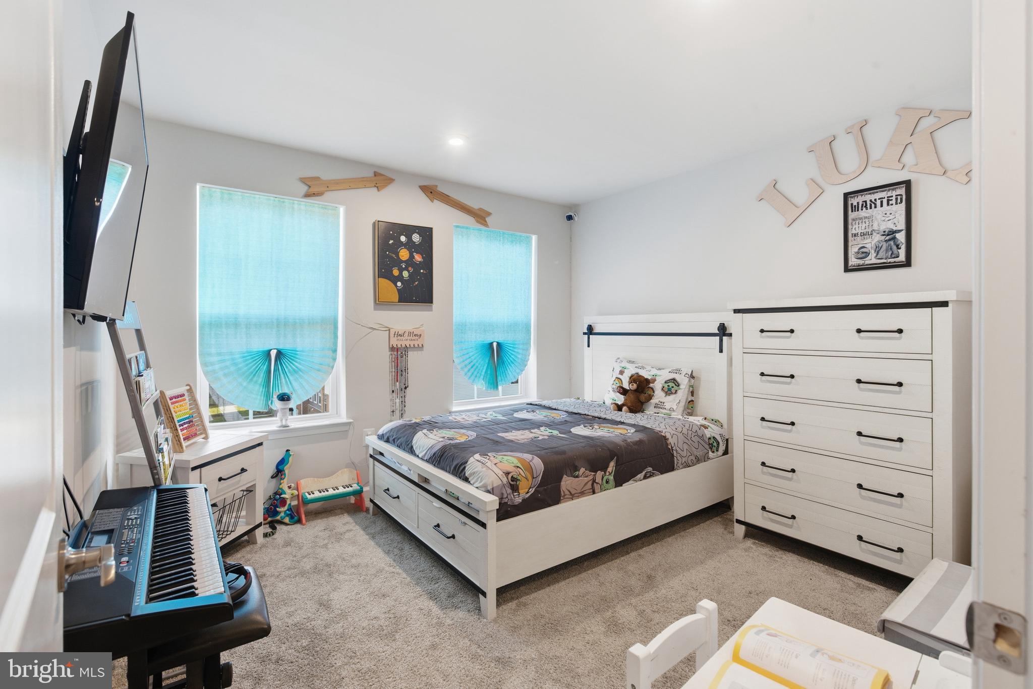 GLENN DALE COMMONS - Residential