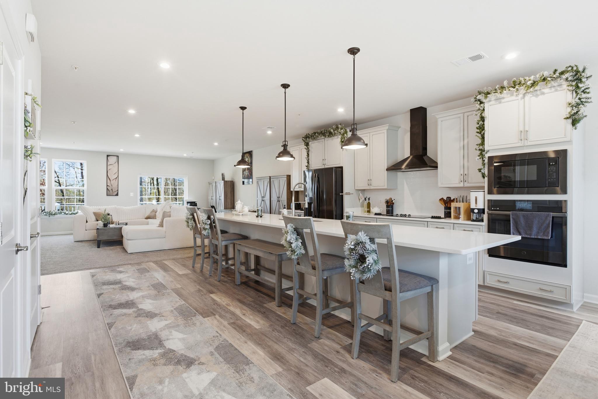 10414 JOHN GLENN STREET