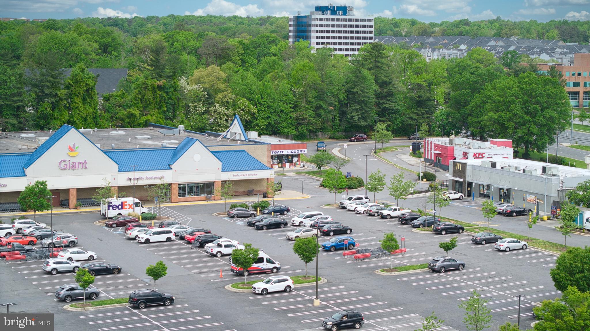 GLENN DALE COMMONS - Residential