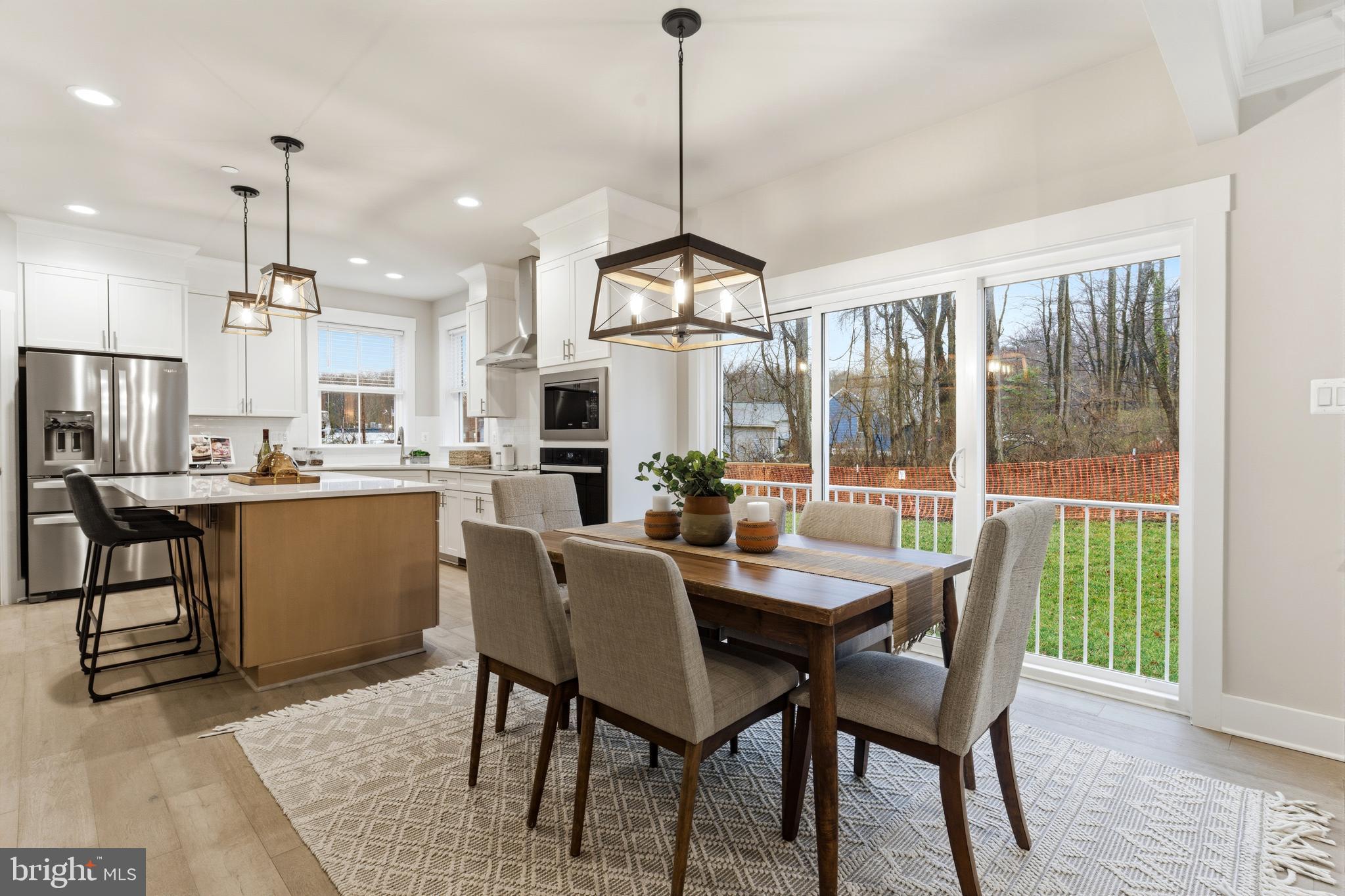 WATERS EDGE - Residential