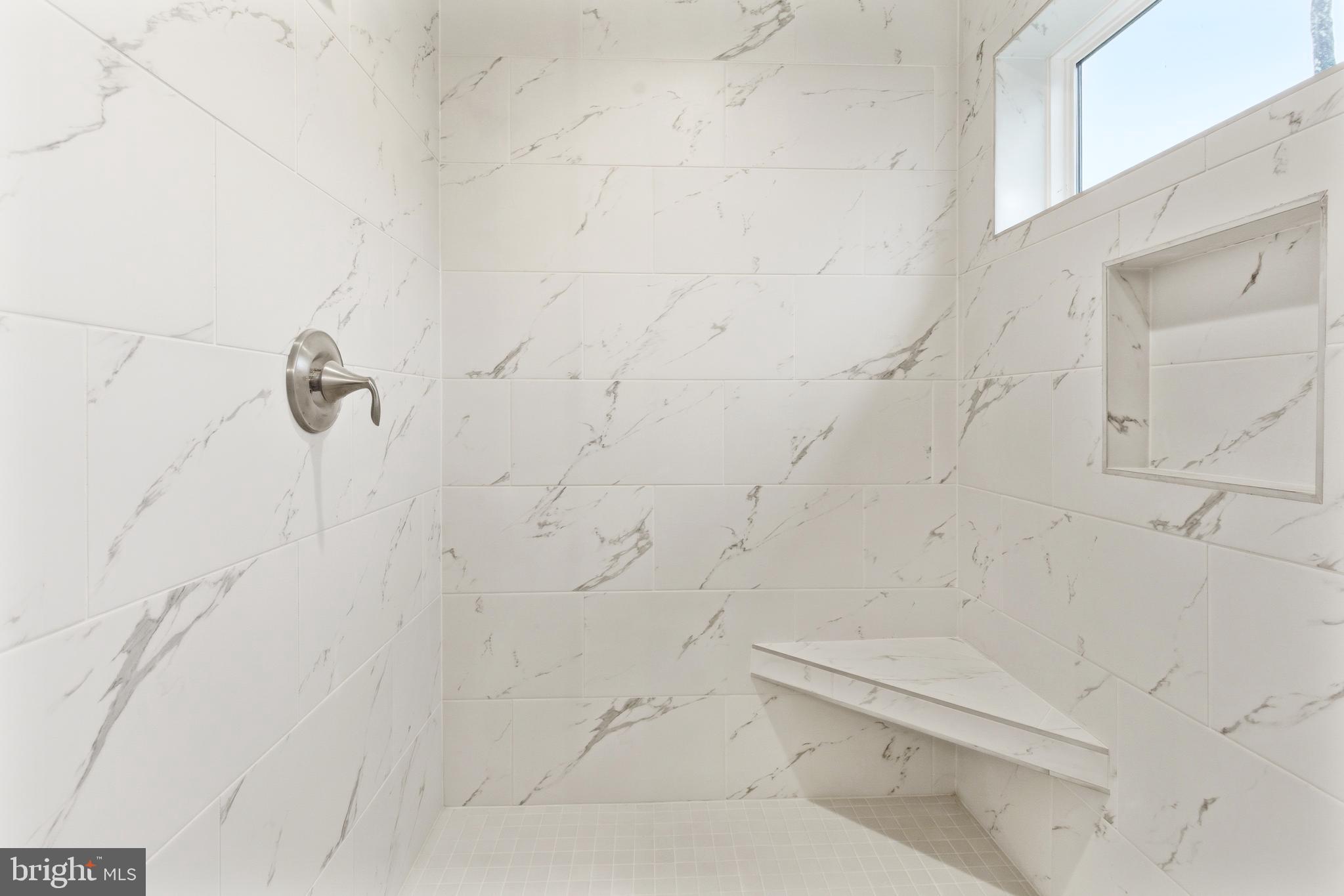 WATERS EDGE - Residential