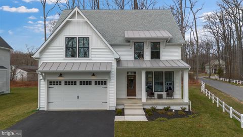 2036 WILLIAM AVENUE ESSEX MD 21221