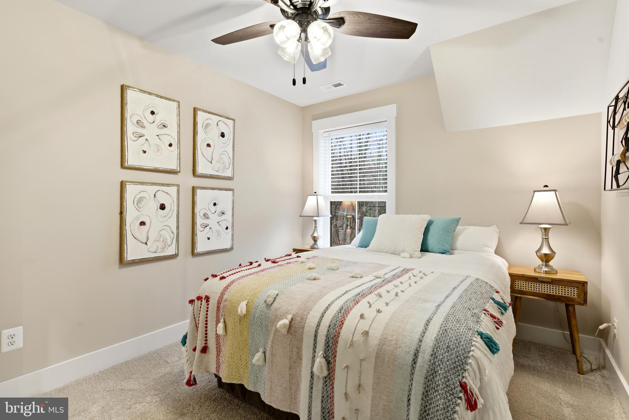 WATERS EDGE - Residential