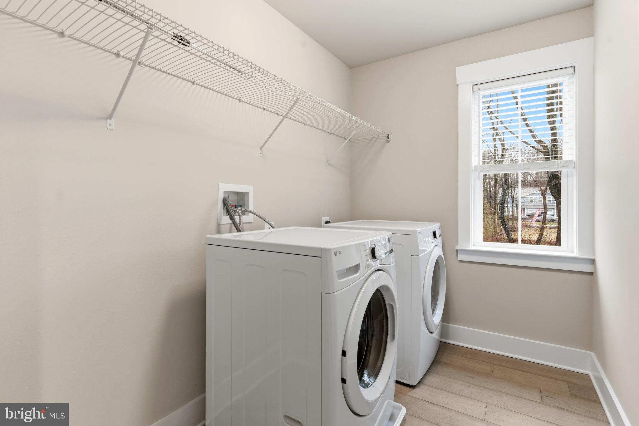 WATERS EDGE - Residential