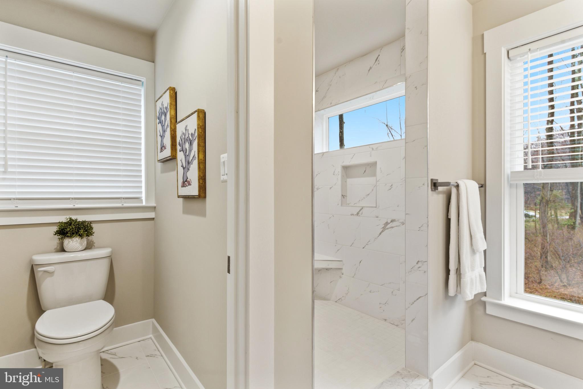 WATERS EDGE - Residential