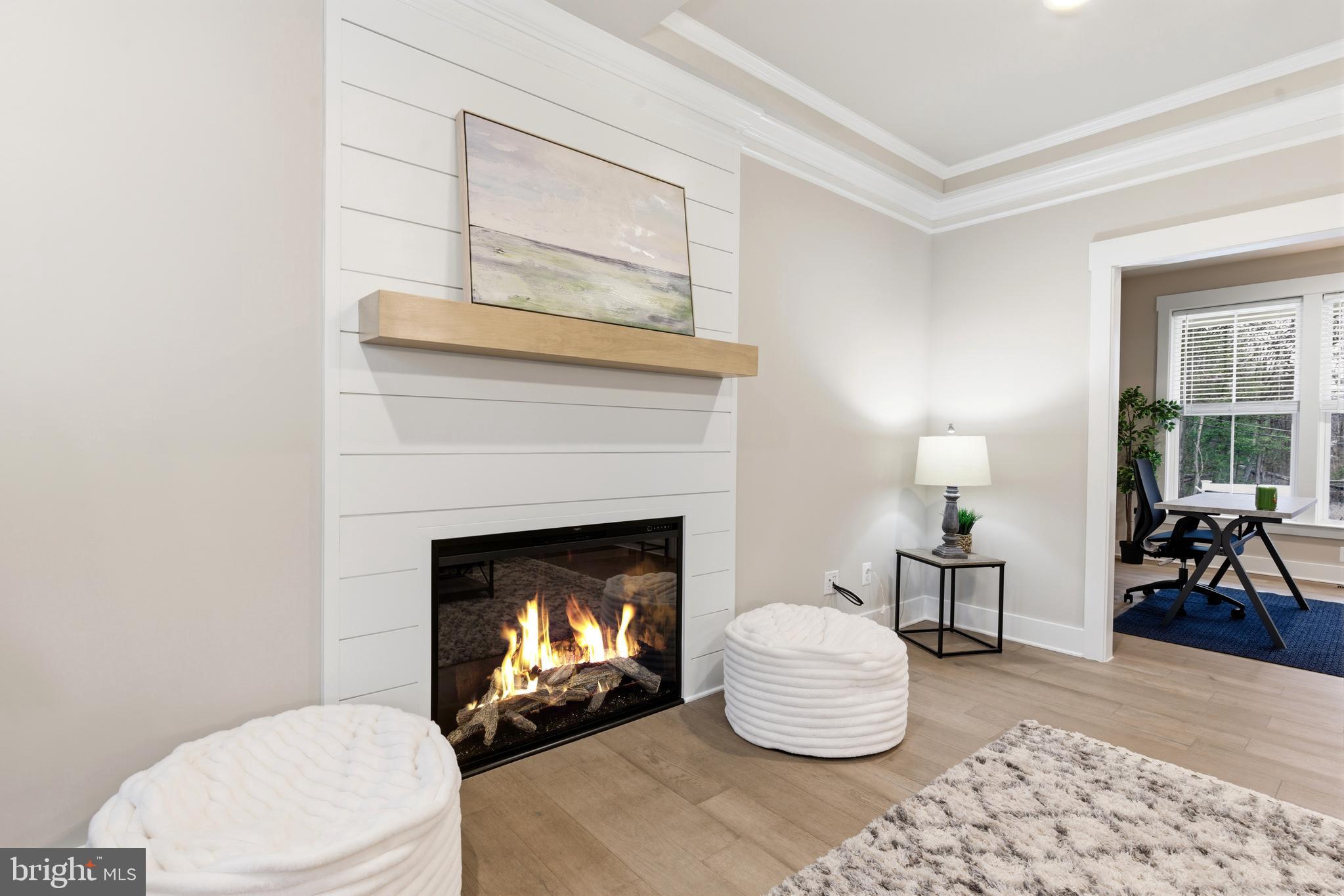 WATERS EDGE - Residential