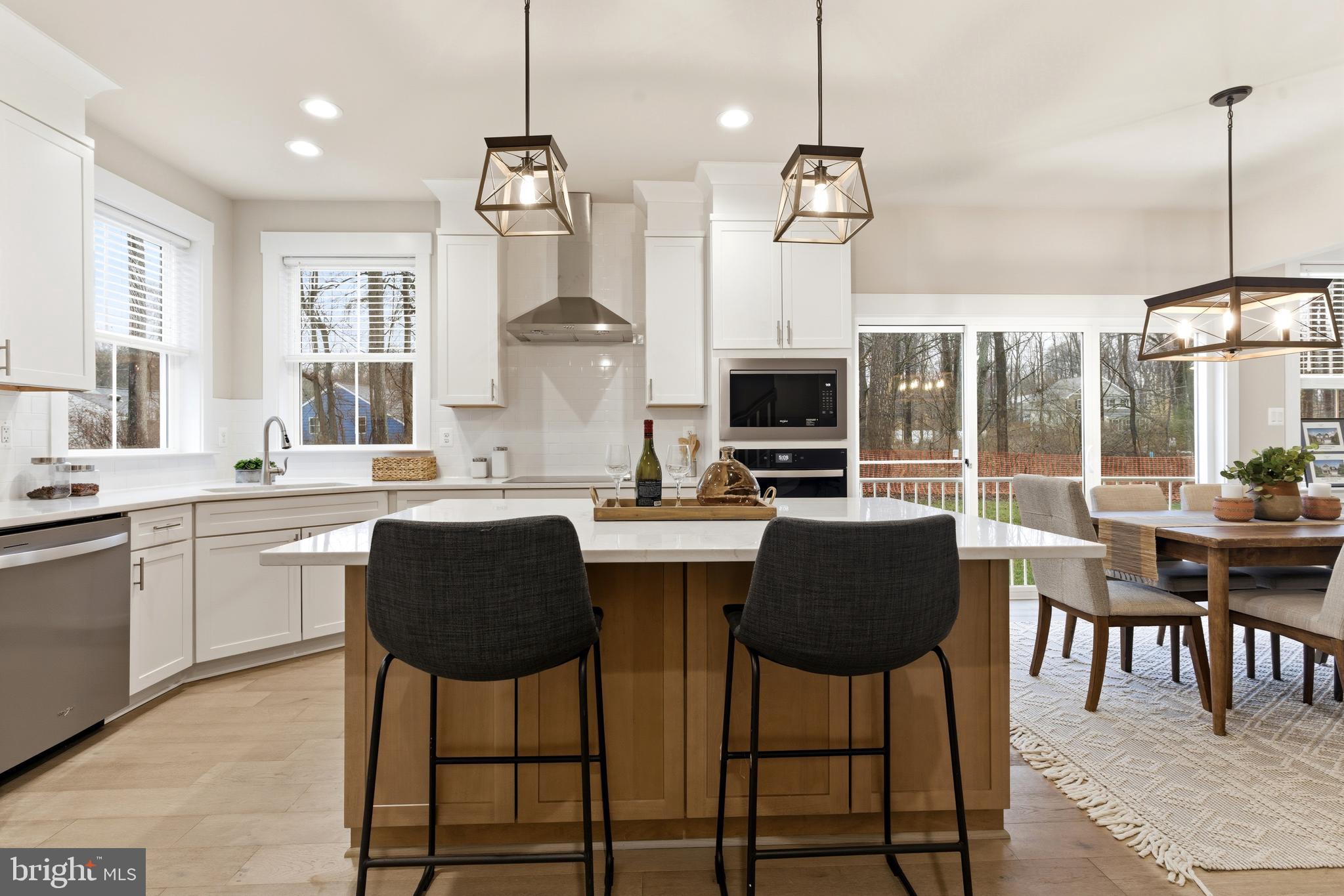 WATERS EDGE - Residential