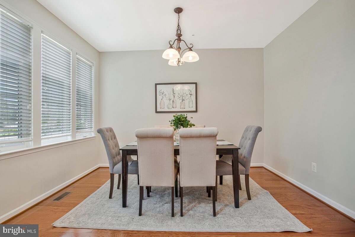 SNOWDEN OVERLOOK - Residential