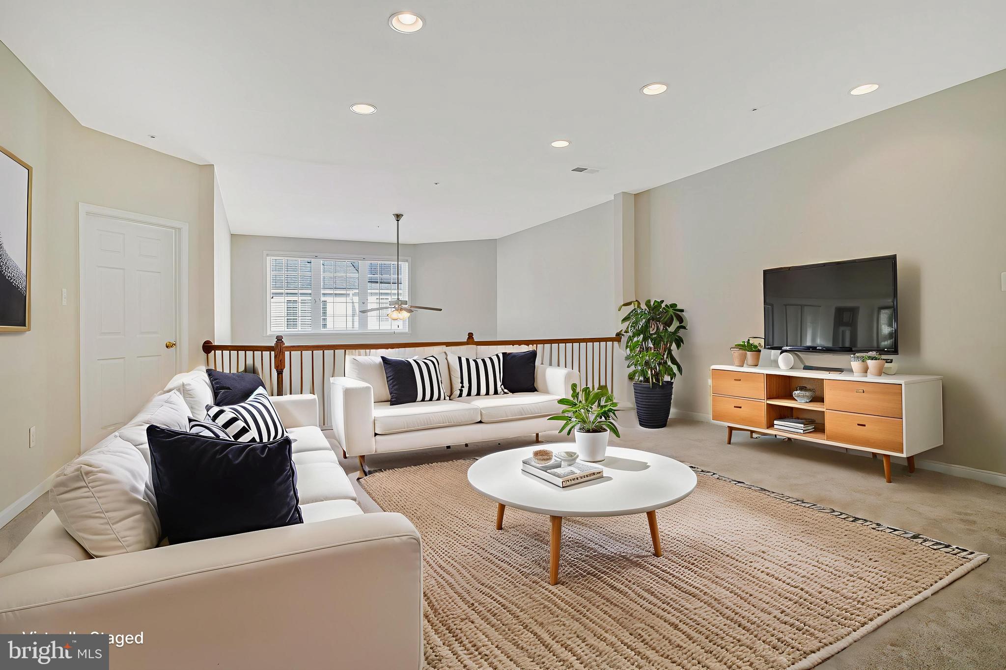 SNOWDEN OVERLOOK - Residential