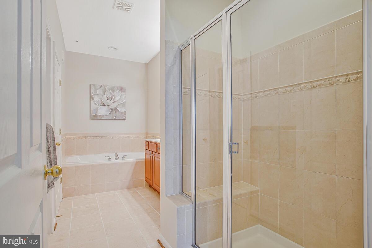 SNOWDEN OVERLOOK - Residential