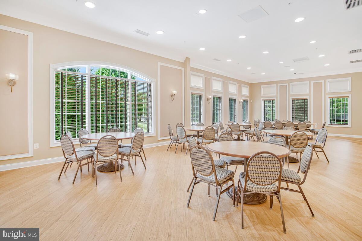 SNOWDEN OVERLOOK - Residential