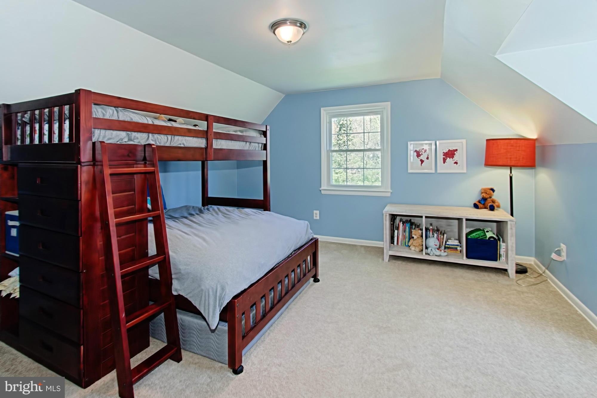 BEECH TREE MANOR - Residential