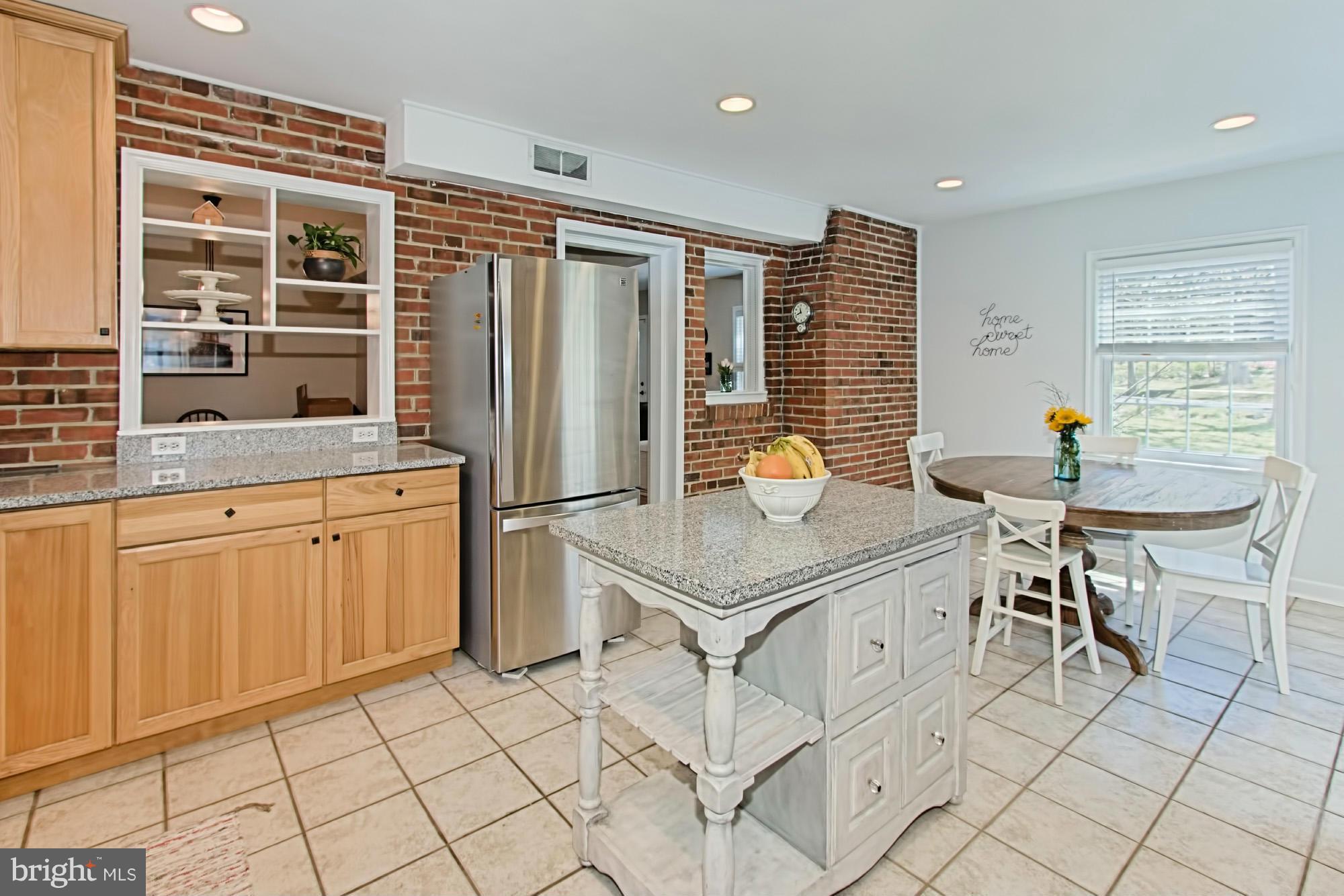 BEECH TREE MANOR - Residential