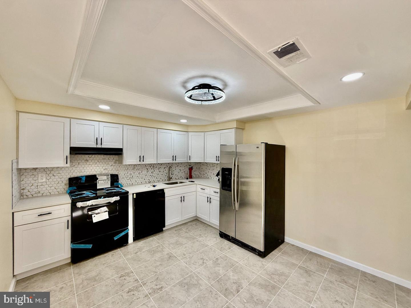 1502 BROMLEY ESTS ESTATES