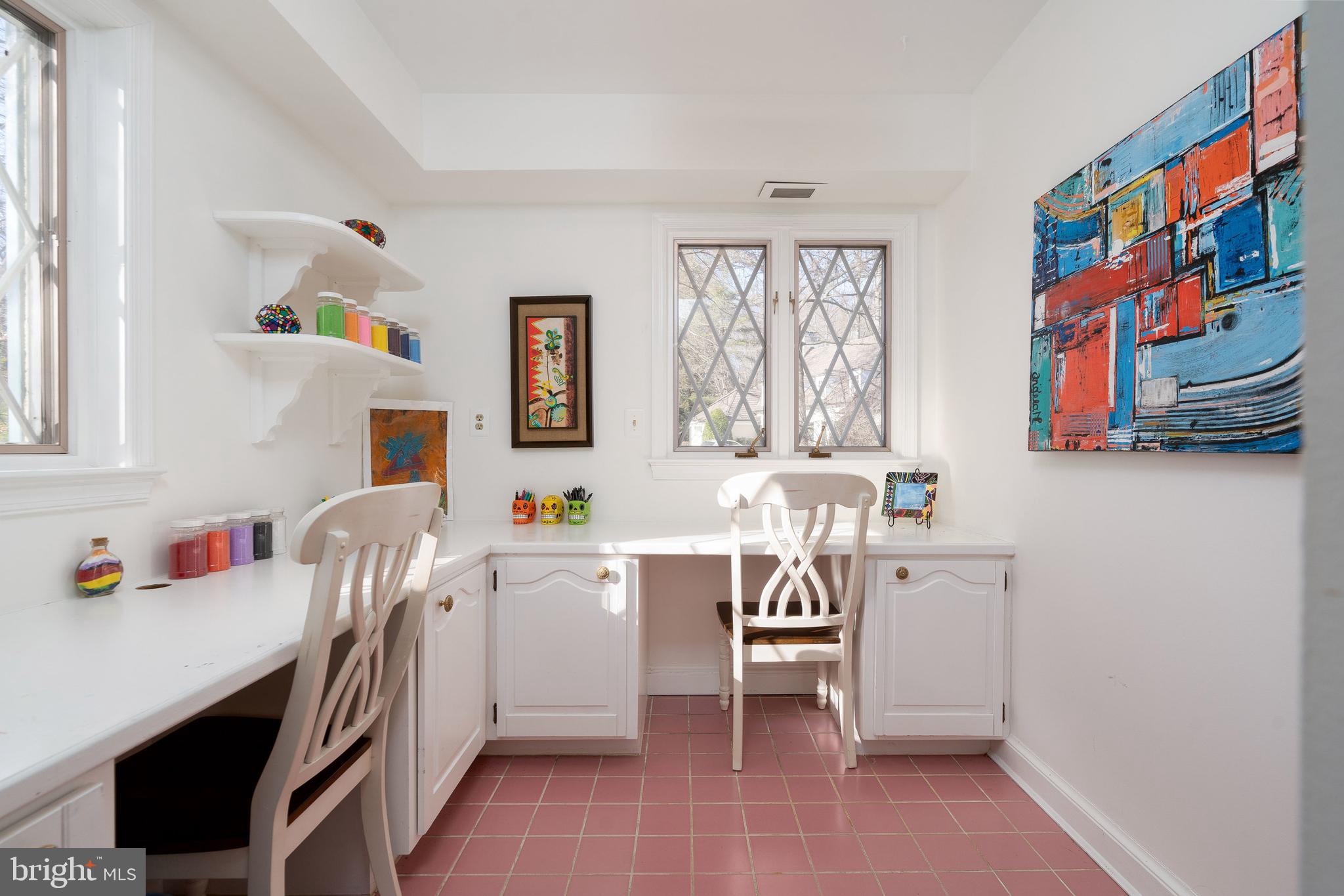 BRADLEY HILLS GROVE - Residential