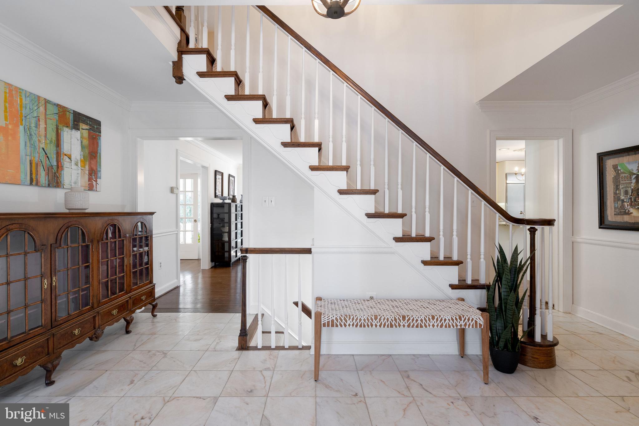 BRADLEY HILLS GROVE - Residential