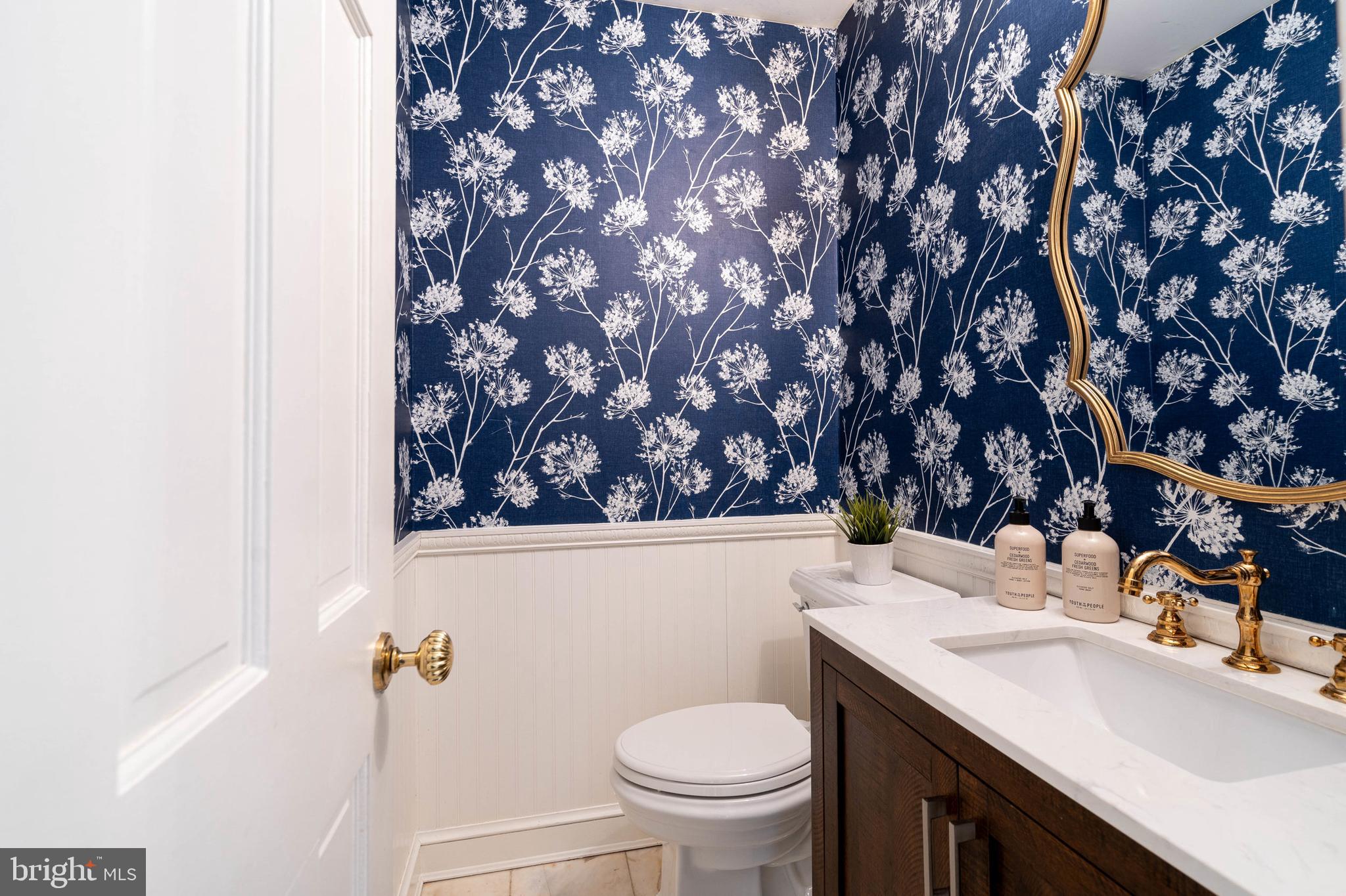 BRADLEY HILLS GROVE - Residential